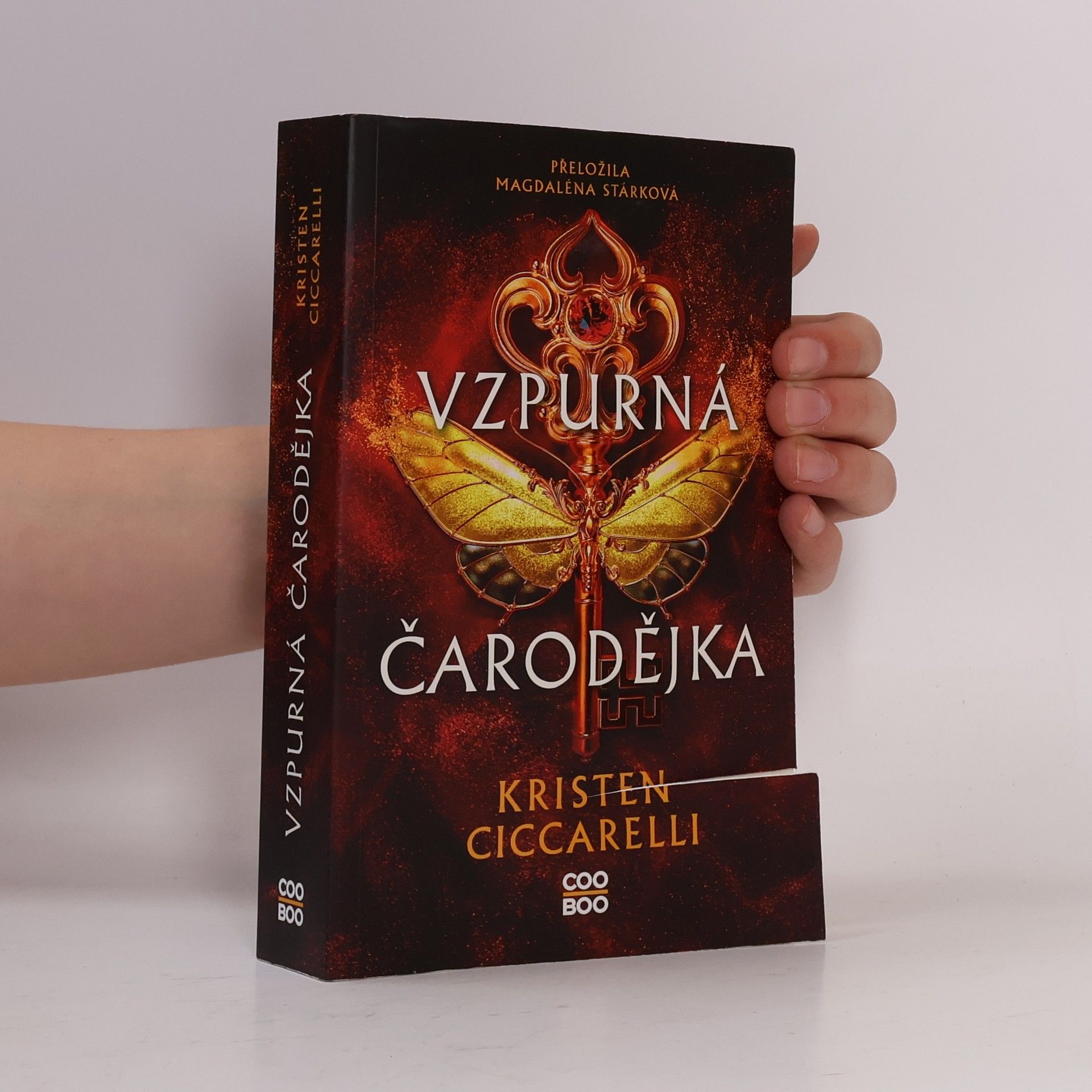 Kristen Ciccarelli Vzpurná čarodějka