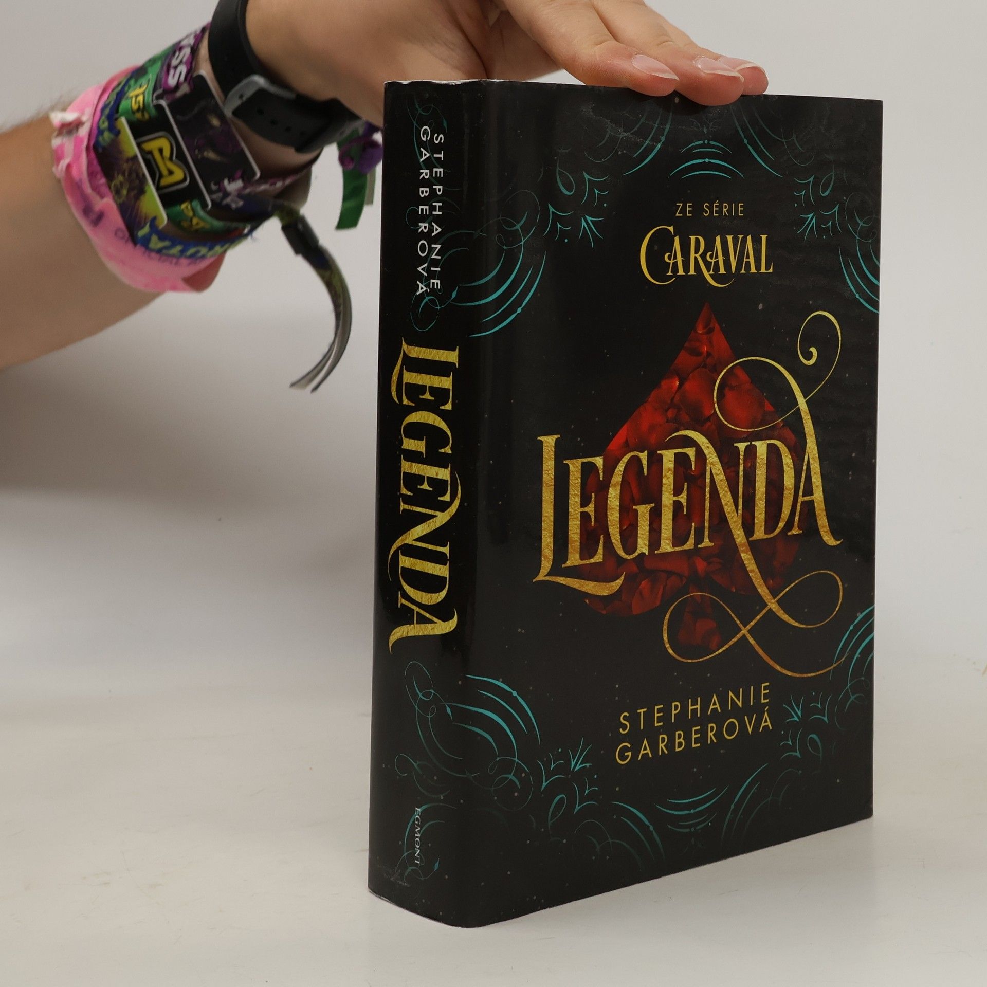 Stephanie Garber Legenda