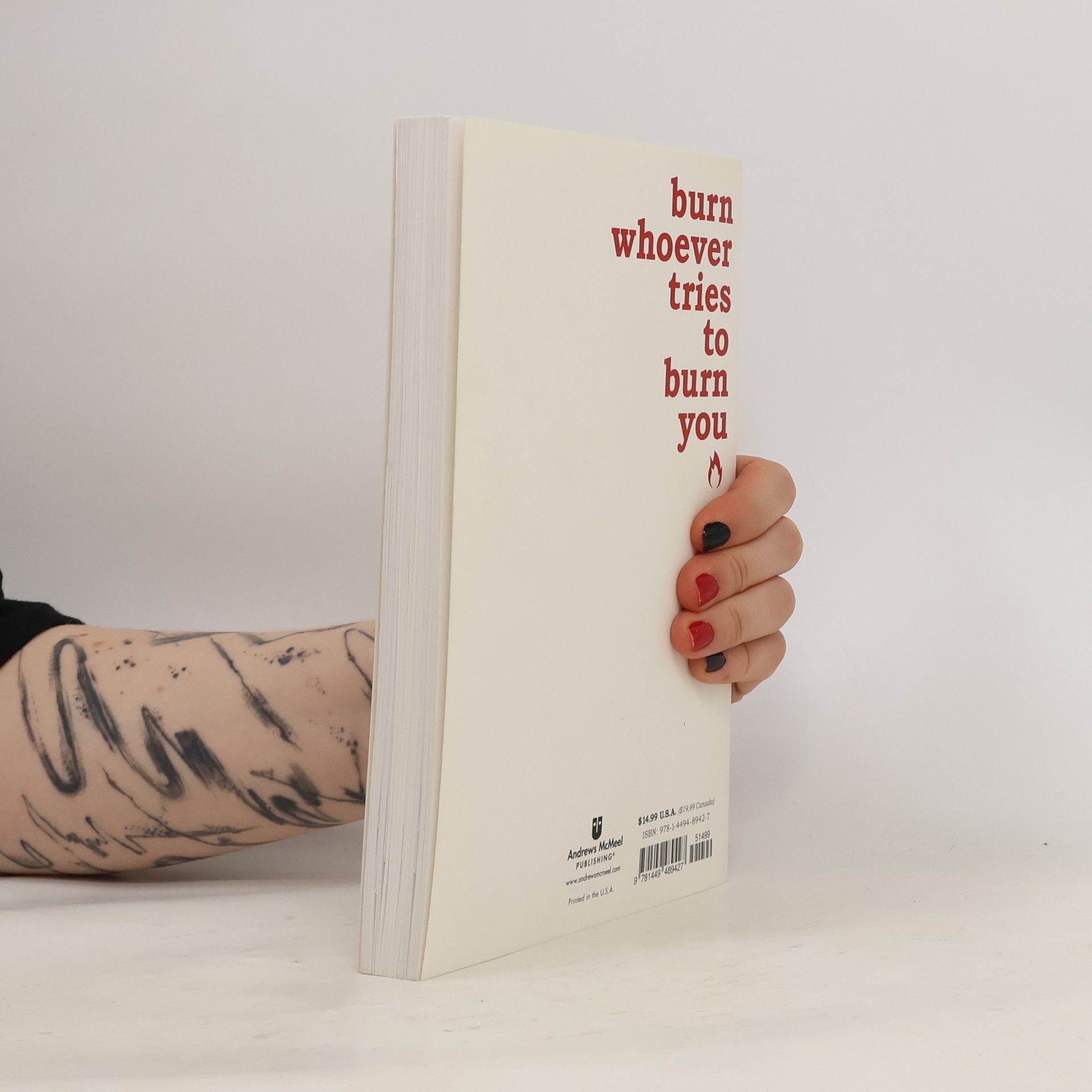 Amanda Lovelace The witch doesn't burn in this one