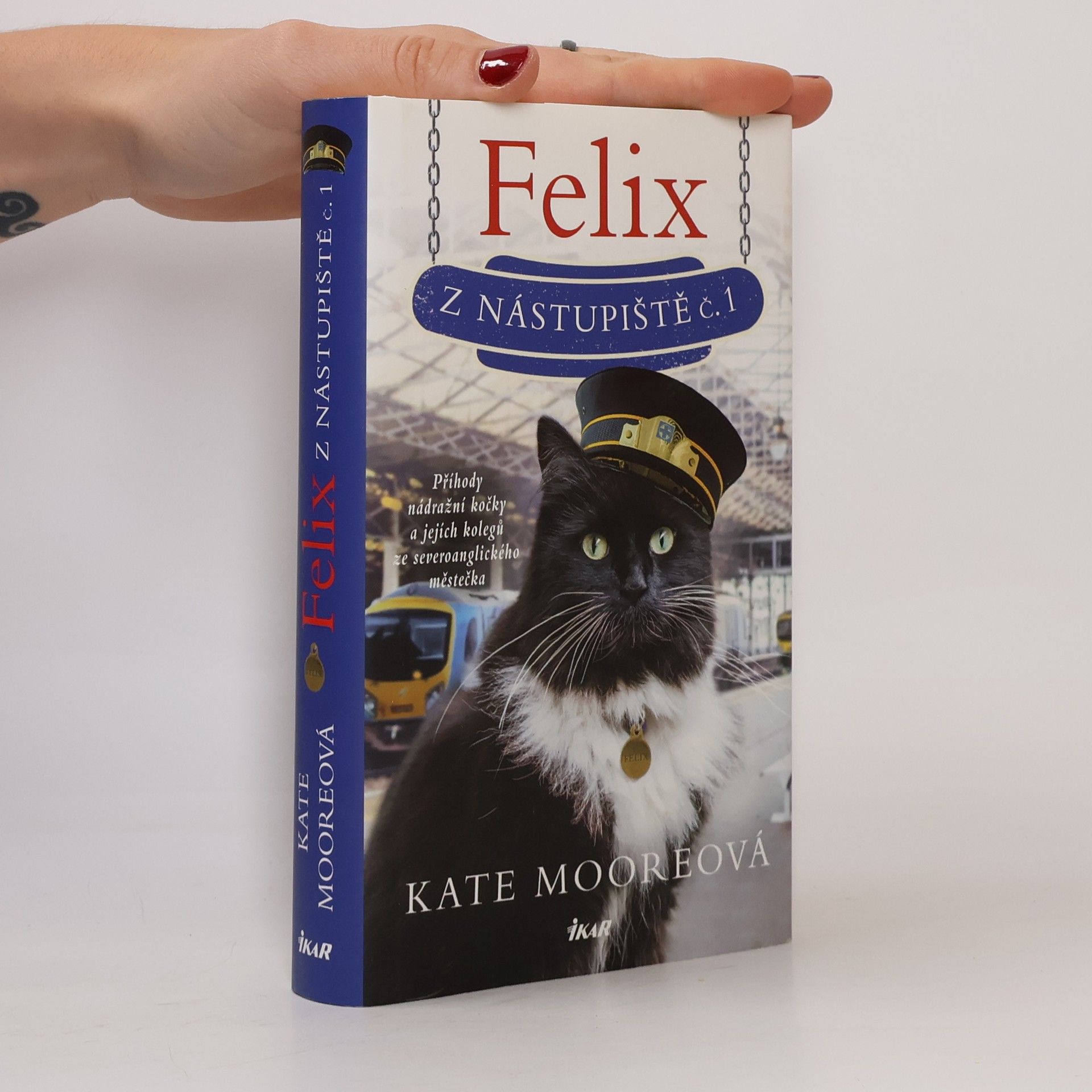 Kate Moore Felix z nástupiště č. 1