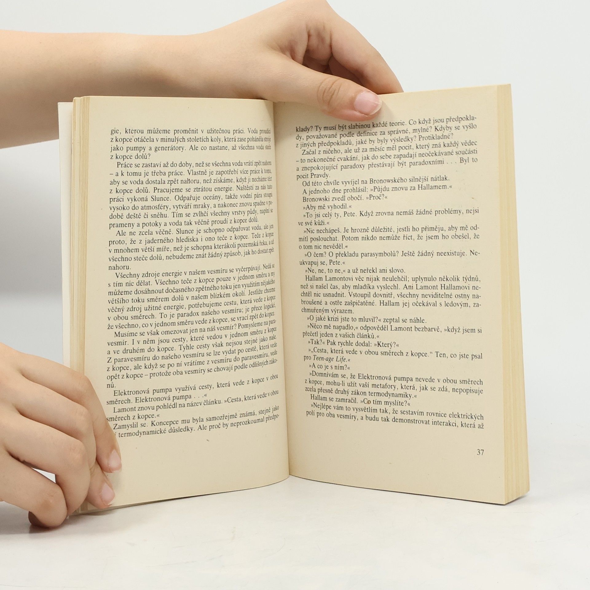 Isaac Asimov Ani sami bohové