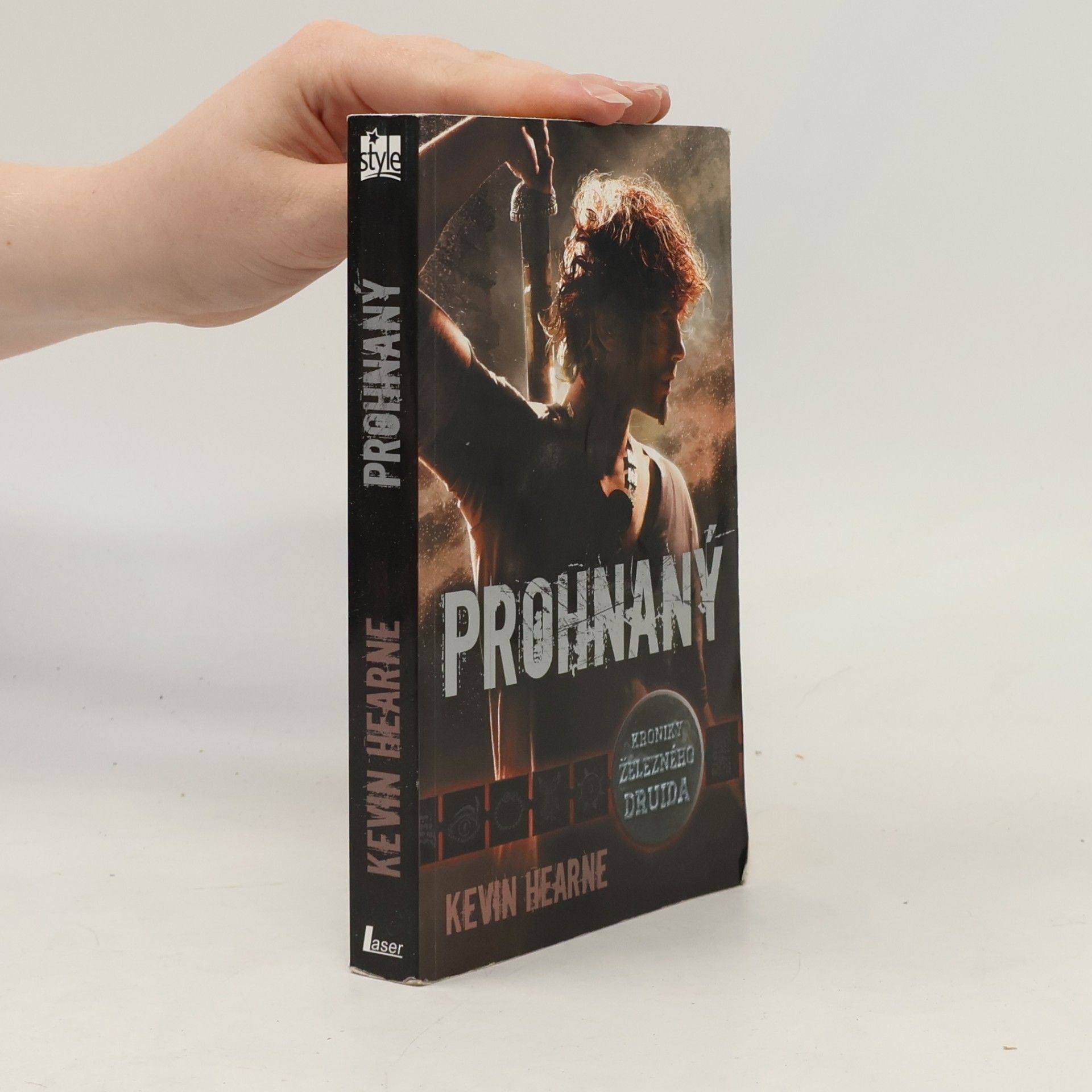 Kevin Hearne Prohnaný