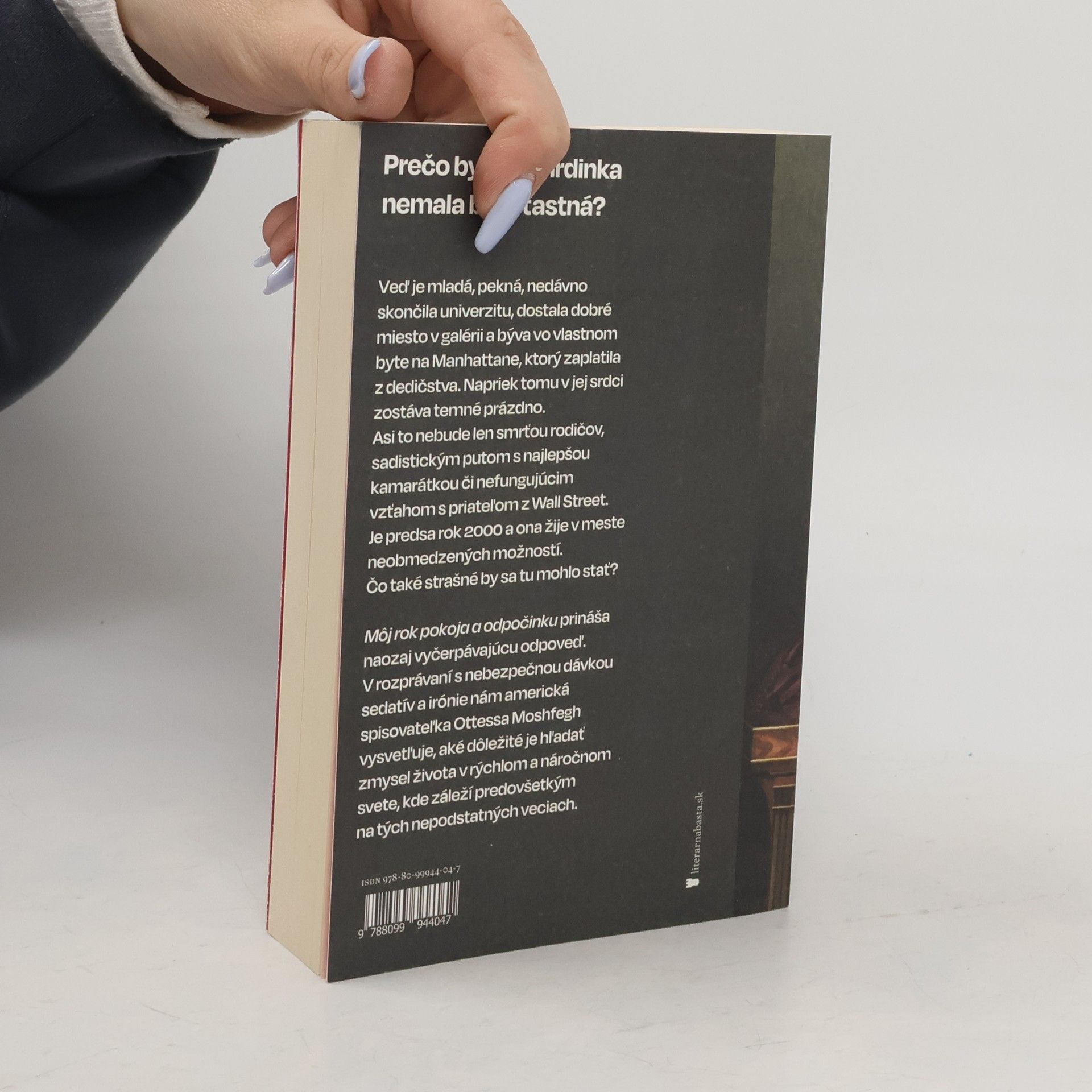 Ottessa Moshfegh Môj rok pokoja a odpočinku