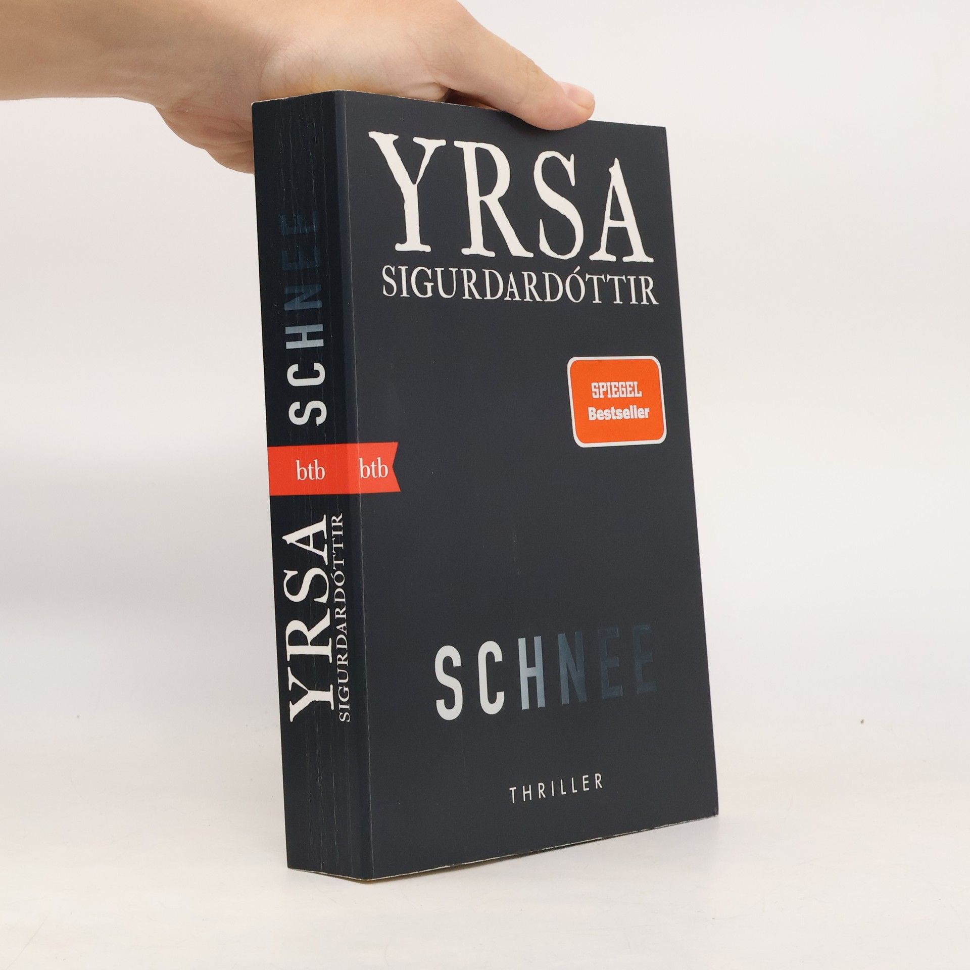 Yrsa Sigurðardóttir Schnee