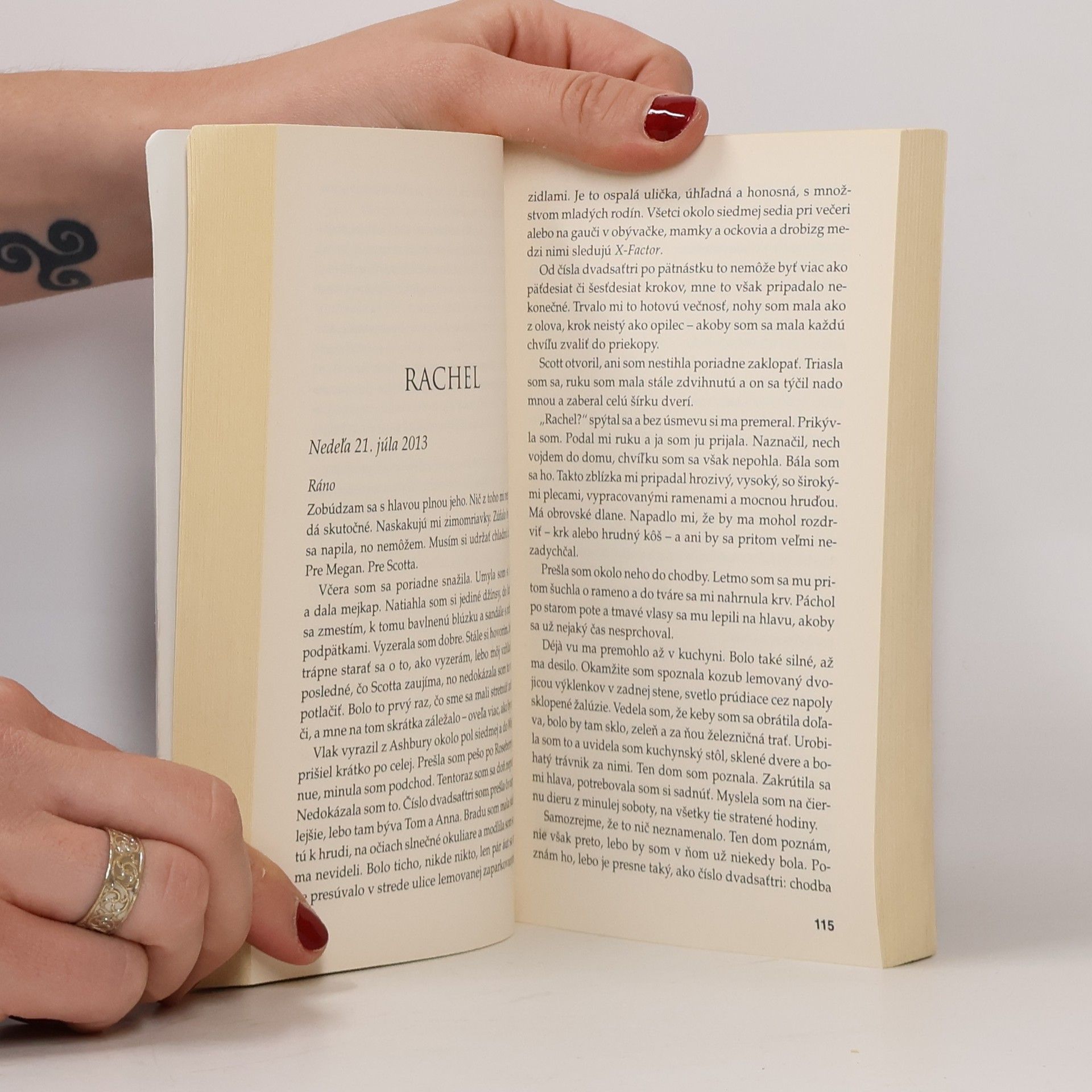Paula Hawkins Dievča vo vlaku