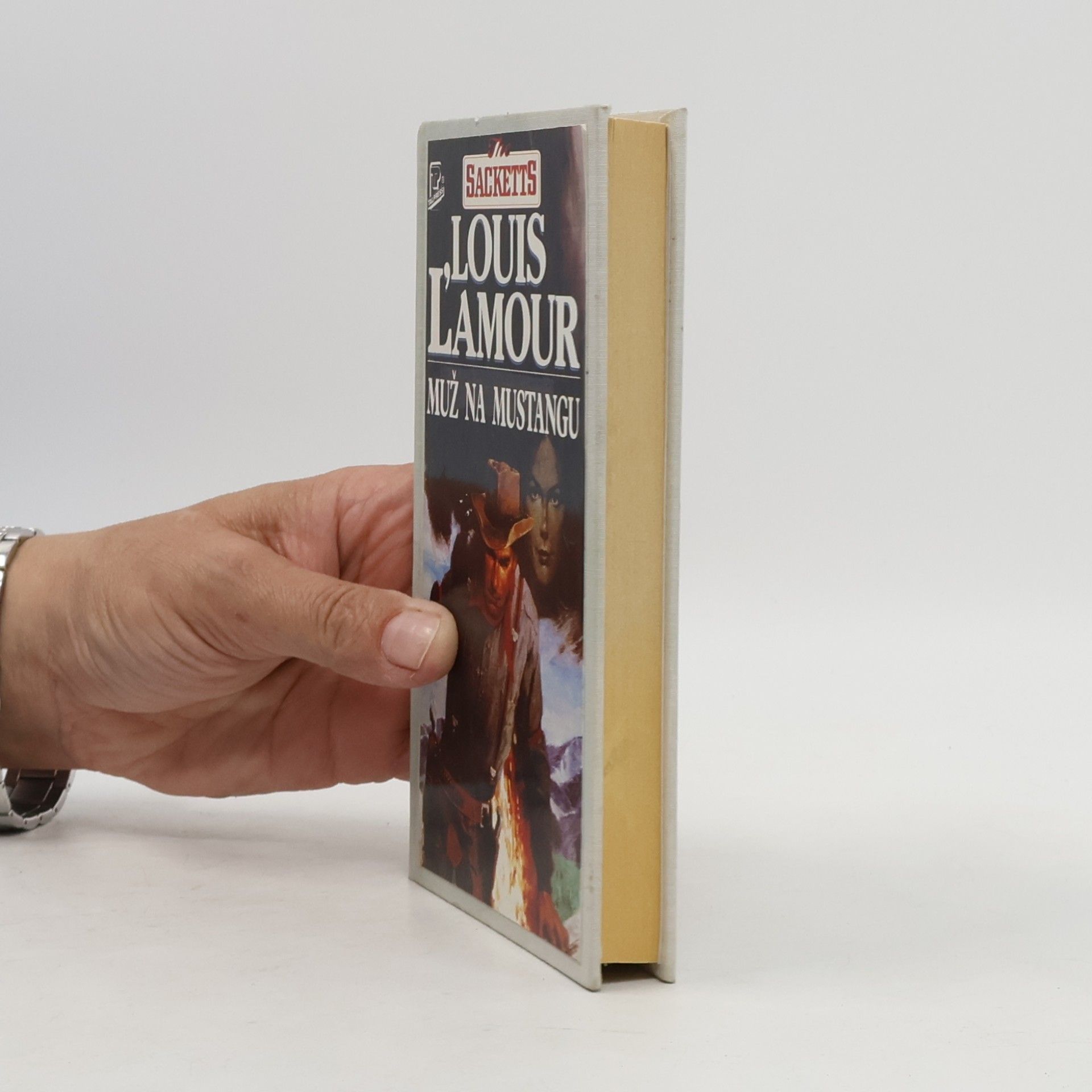 Louis L’Amour Muž na mustangu