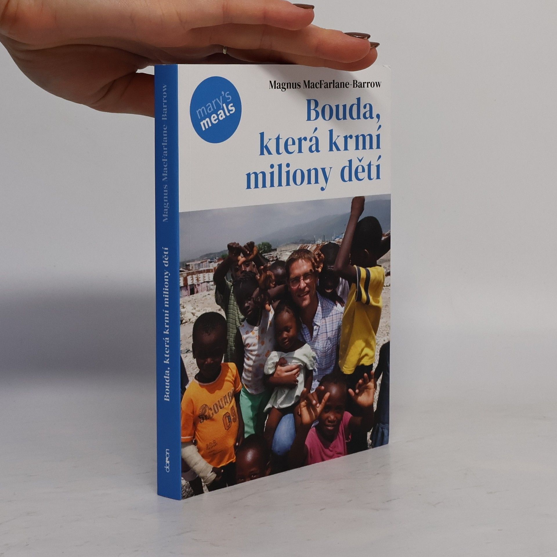 Bouda, která krmí miliony dětí