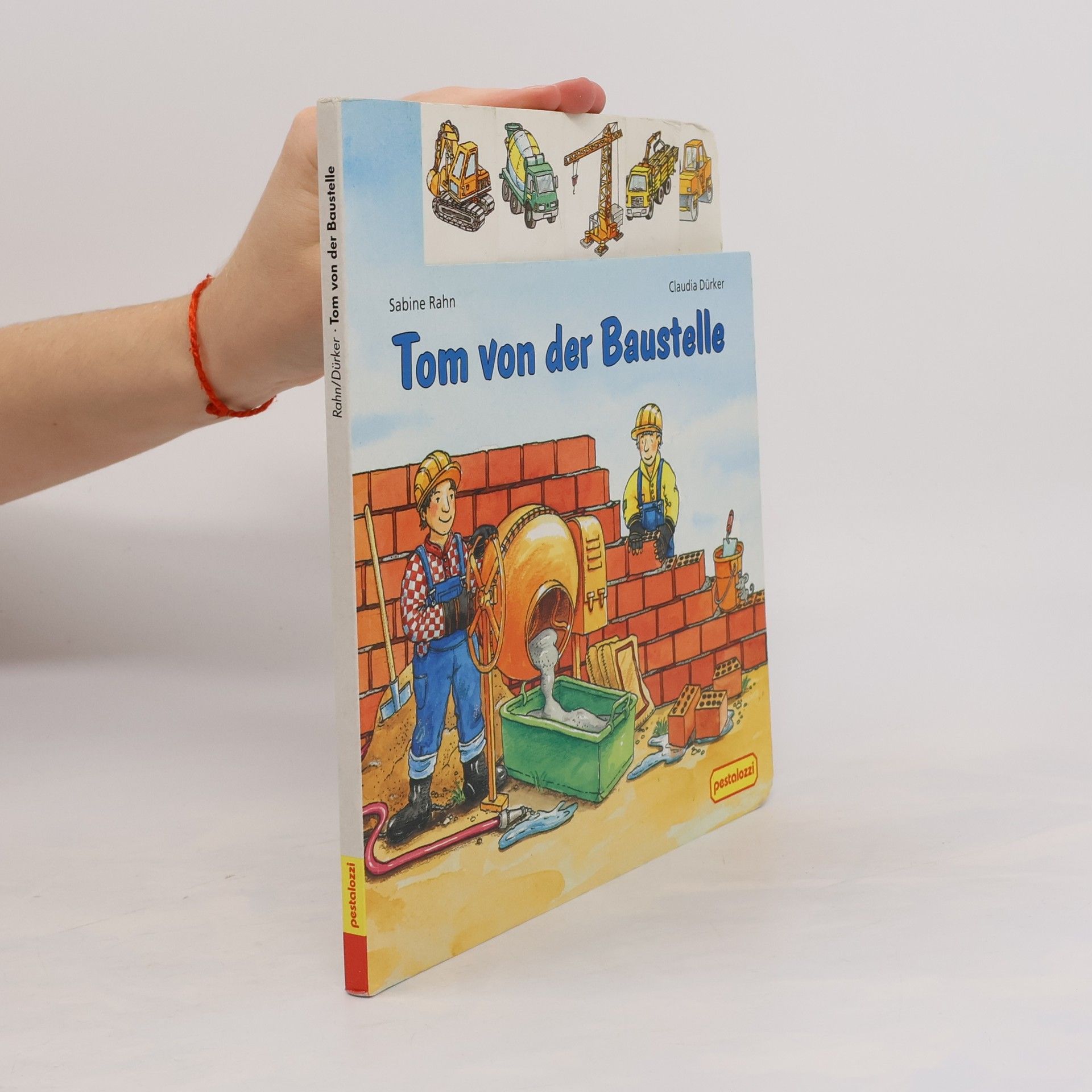 Claudia Dürker Tom travaille au chantier