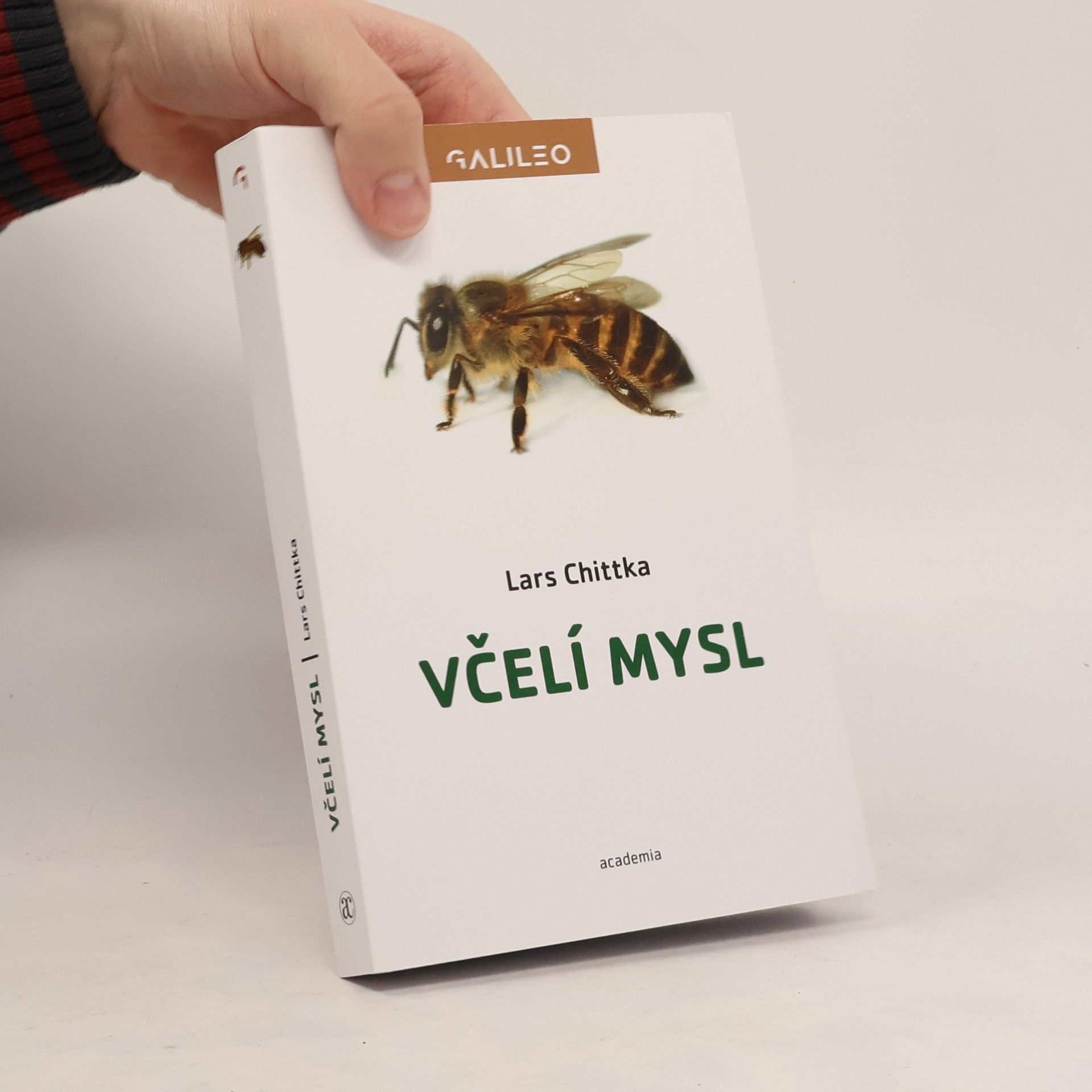 Lars Chittka Včelí mysl