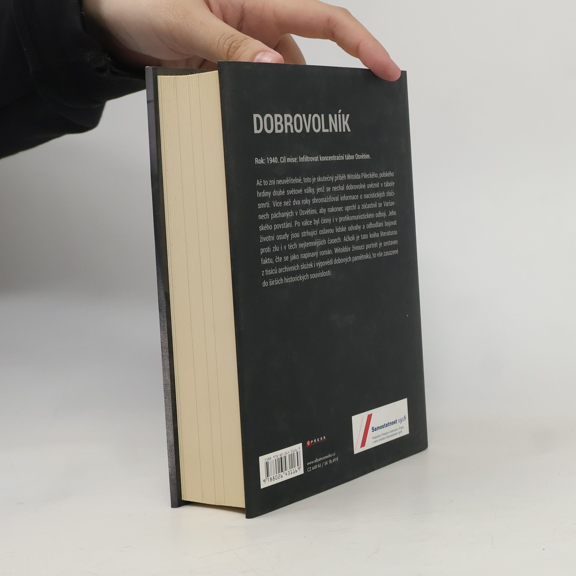 Jack Fairweather Dobrovolník