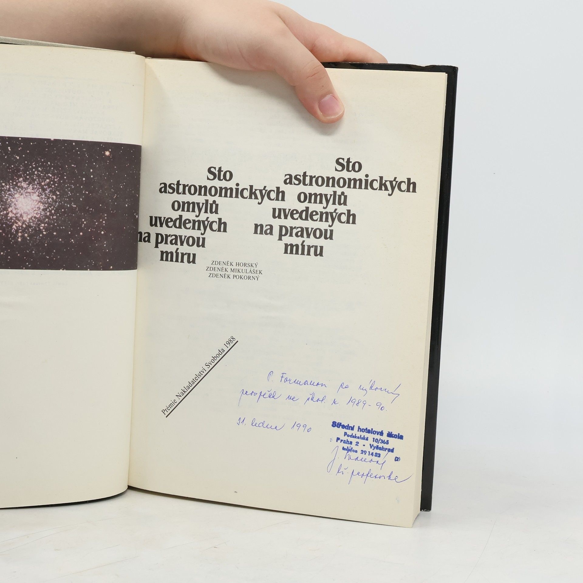 Zdeněk Pokorný Sto astronomických omylů uvedených na pravou míru