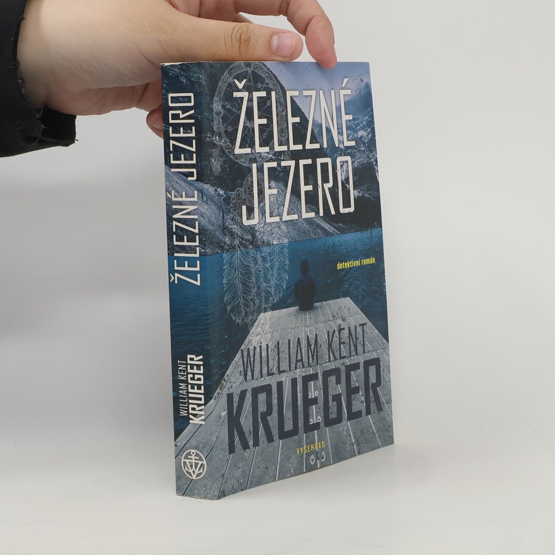 William Kent Krueger Železné jezero