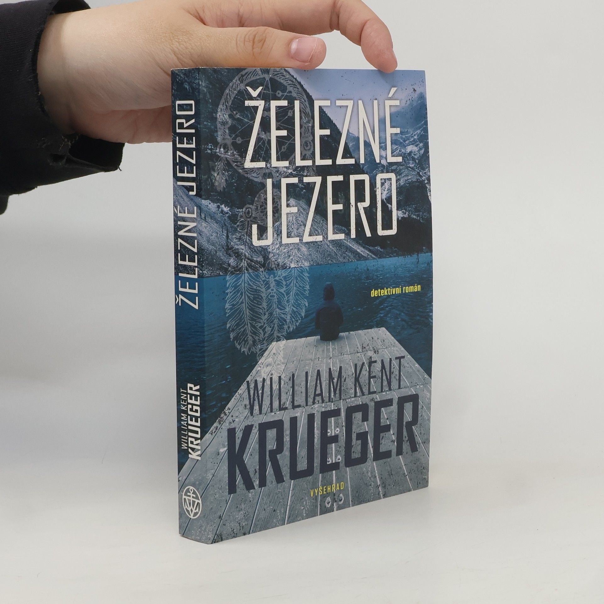 William Kent Krueger Železné jezero