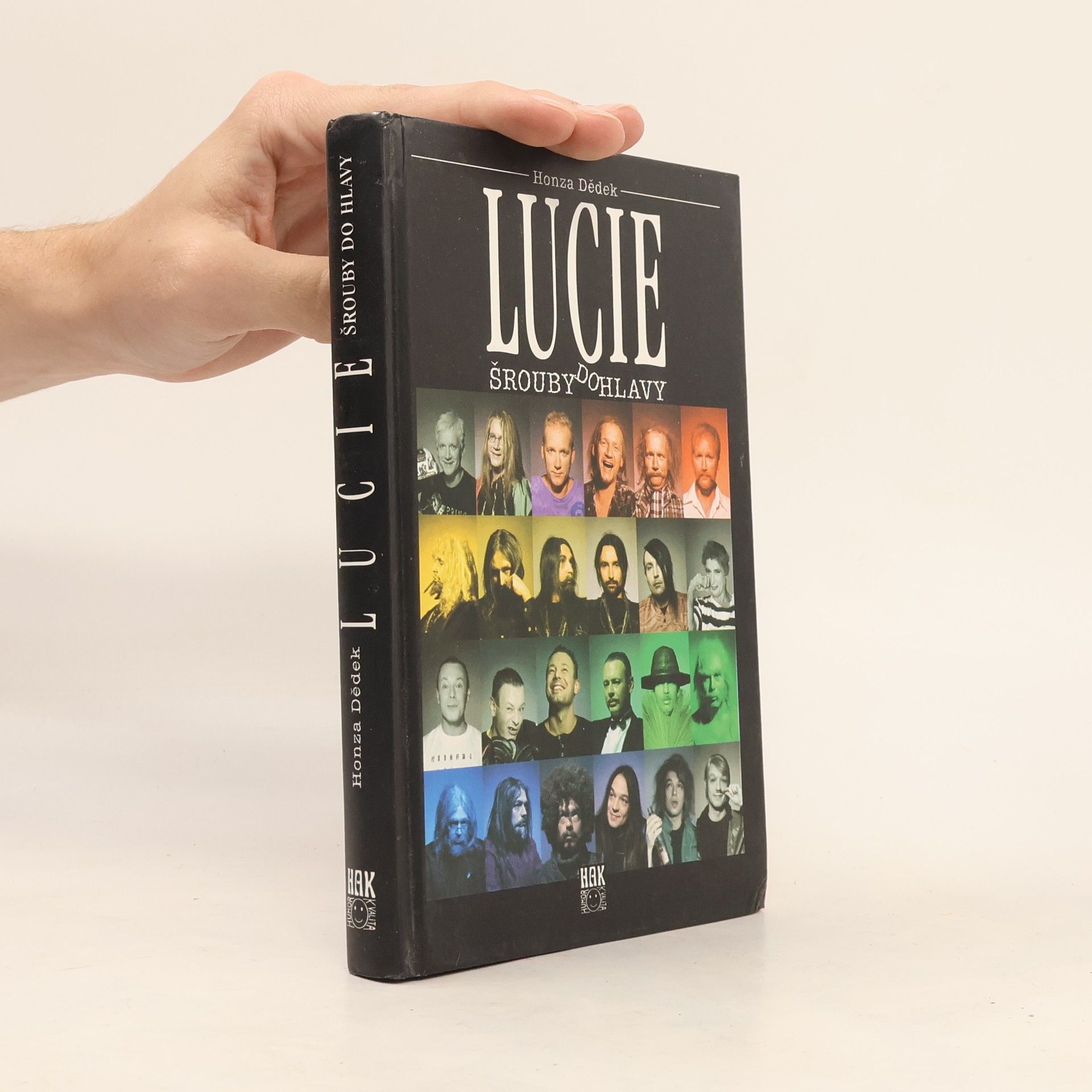 Lucie : šrouby do hlavy
