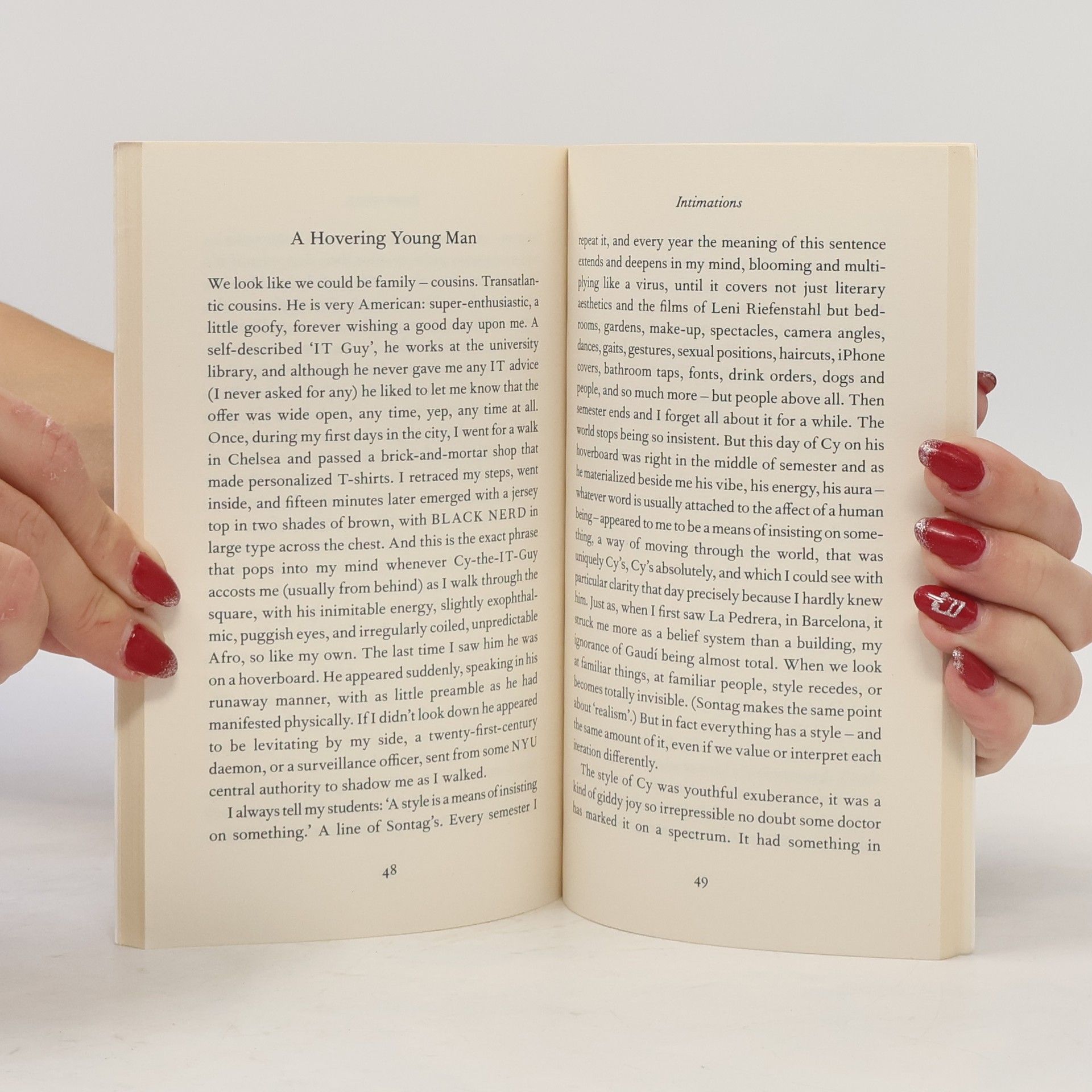 Zadie Smith Intimations : six essays
