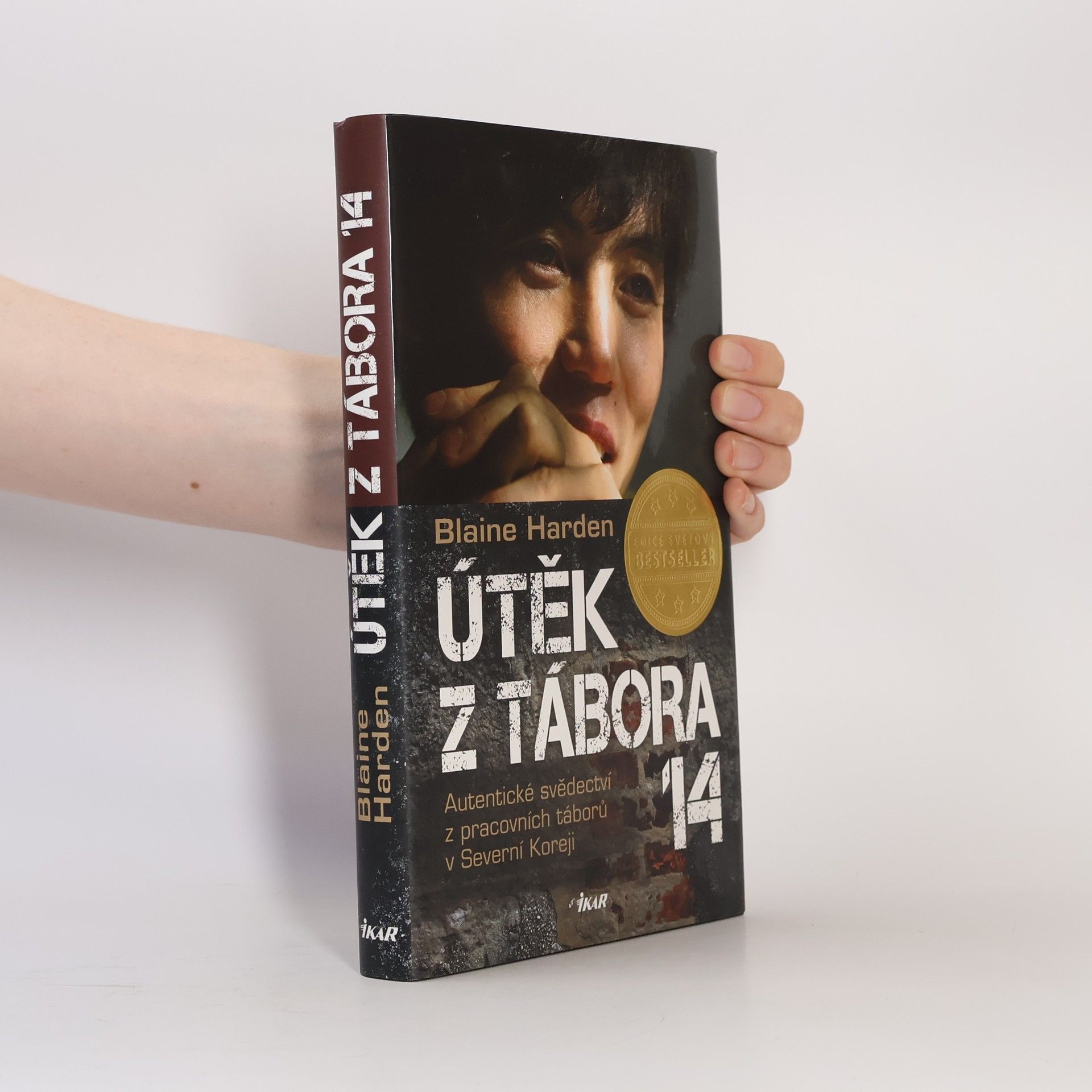Blaine Harden Útěk z Tábora 14