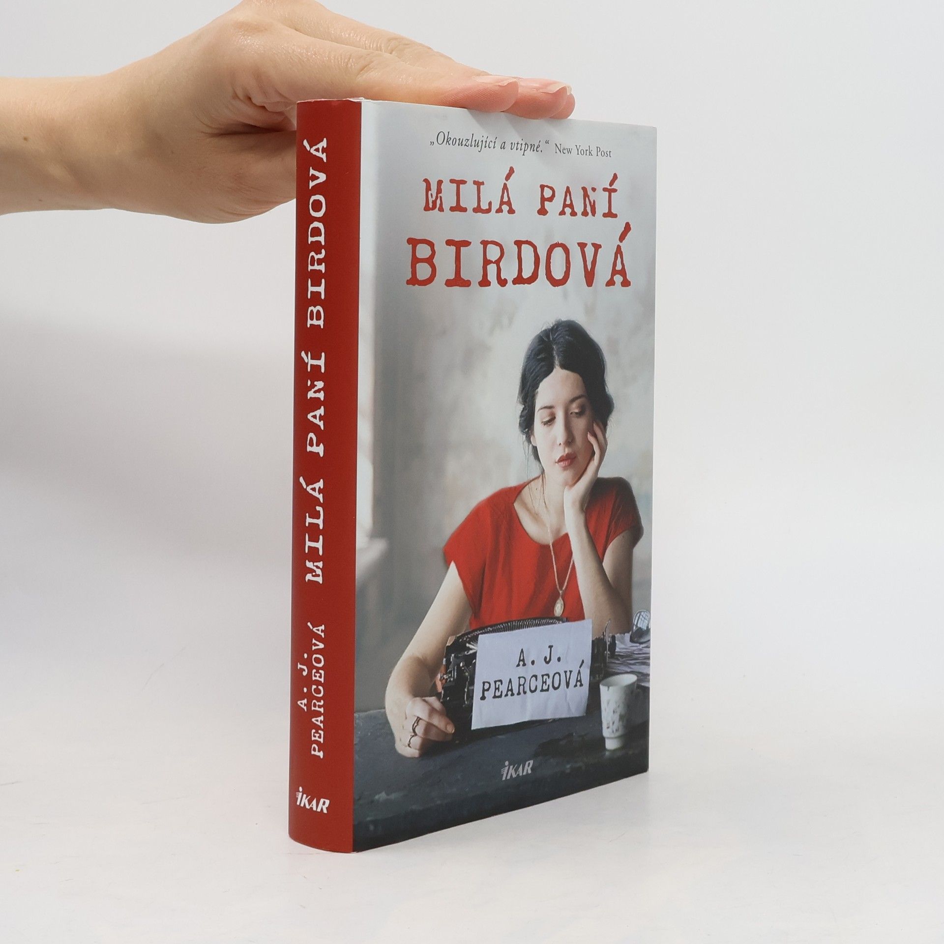 A. J. Pearce Milá paní Birdová