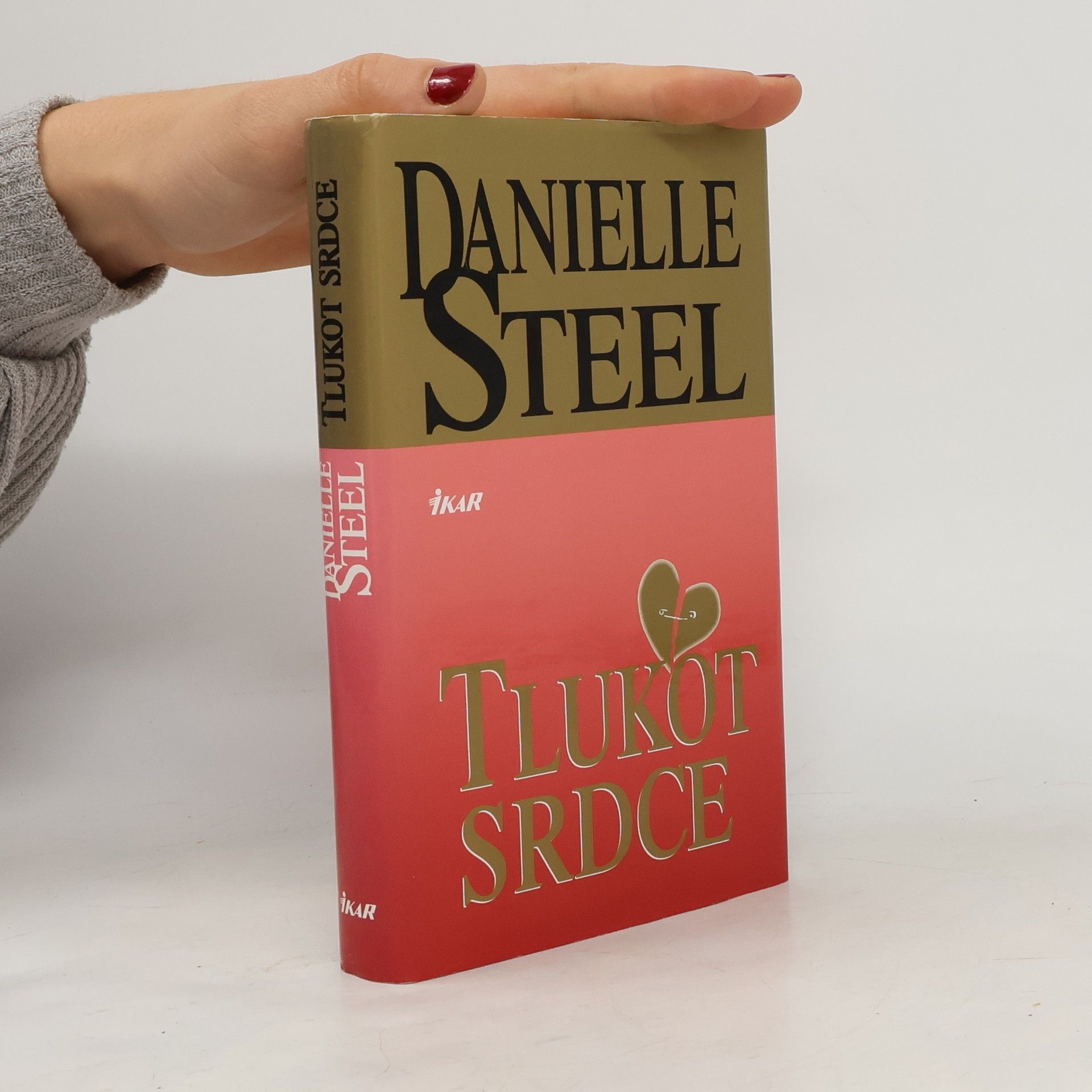 Danielle Steel Tlukot srdce