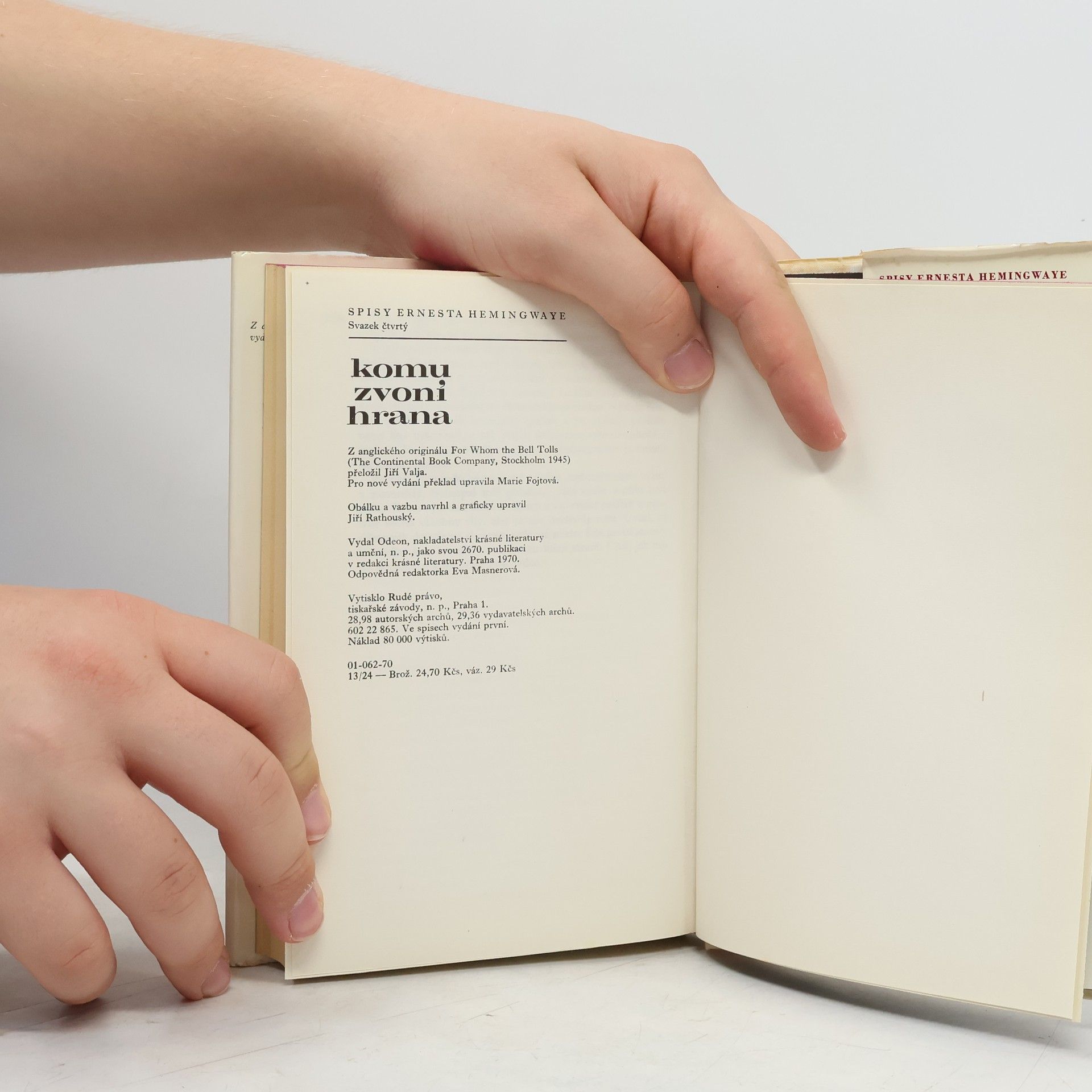 Ernest Hemingway Komu zvoní hrana