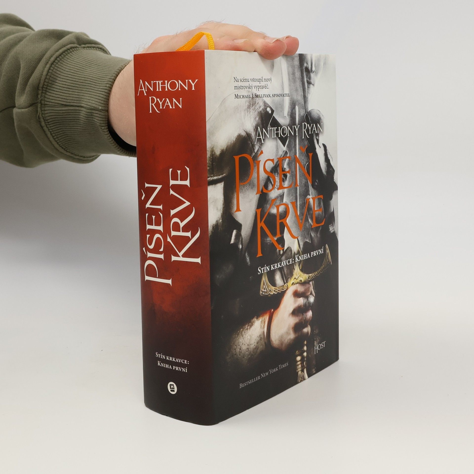Anthony Ryan Píseň krve: stín krkavce. Kniha první