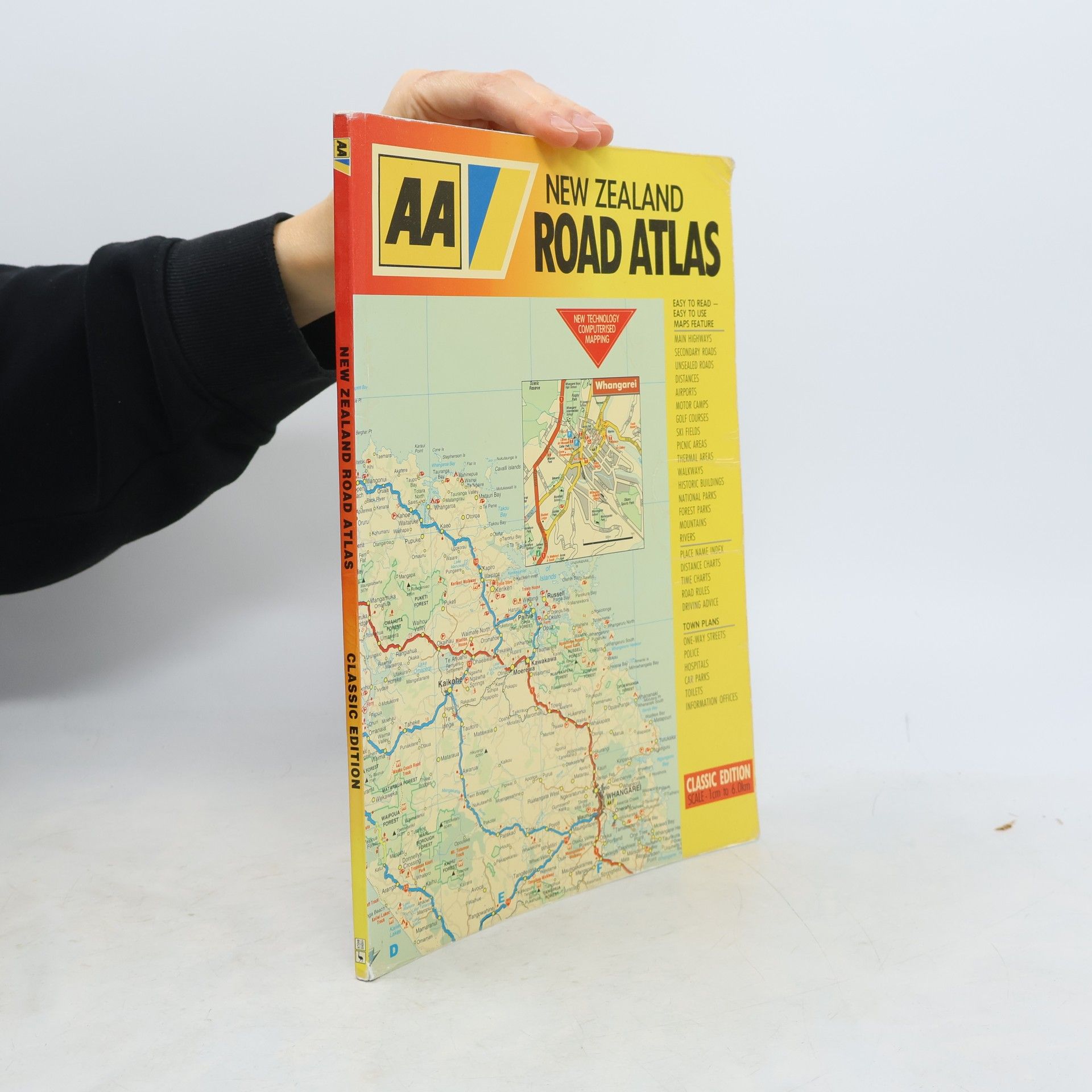Automobile Association AA New Zealand Road Atlas Classic Edition