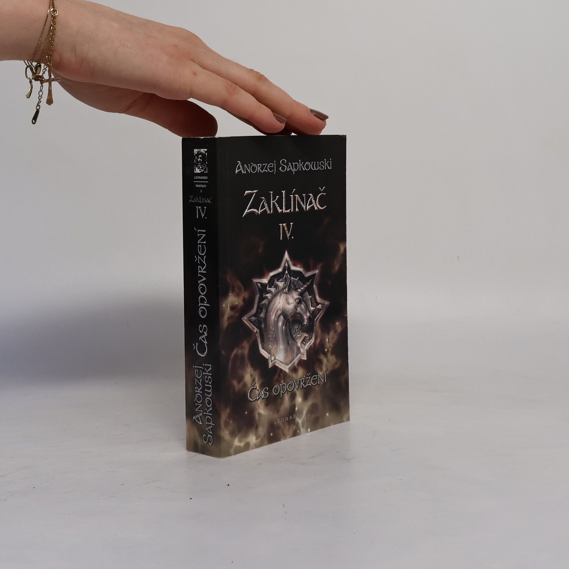 Zaklínač IV. Čas opovržení