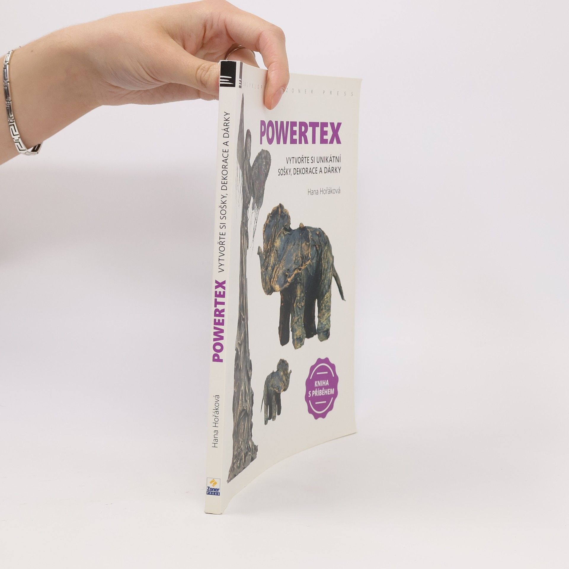 Hana Horáková Powertex : vytvořte si unikátní sošky, dekorace a dárky