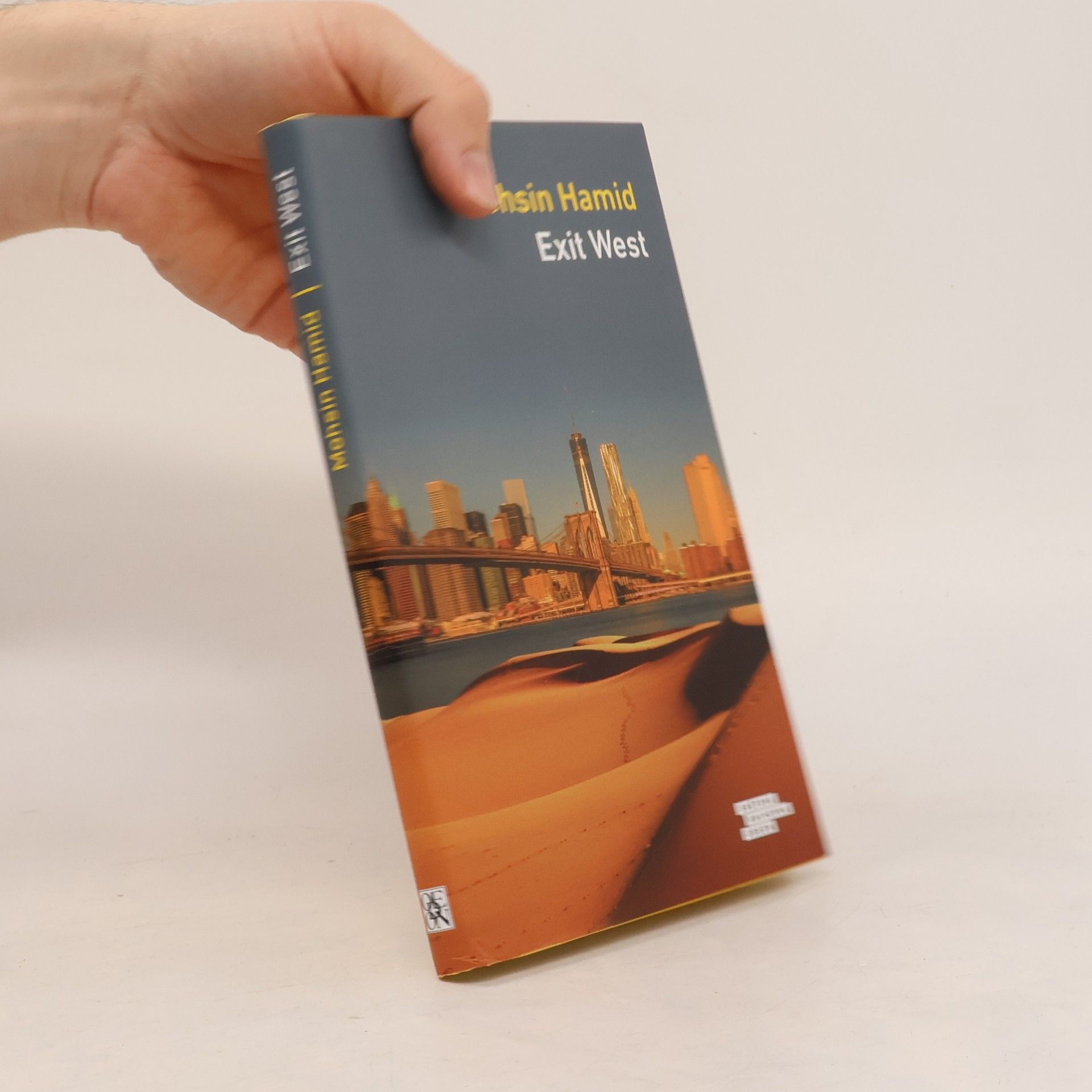 Mohsin Hamid Exit west