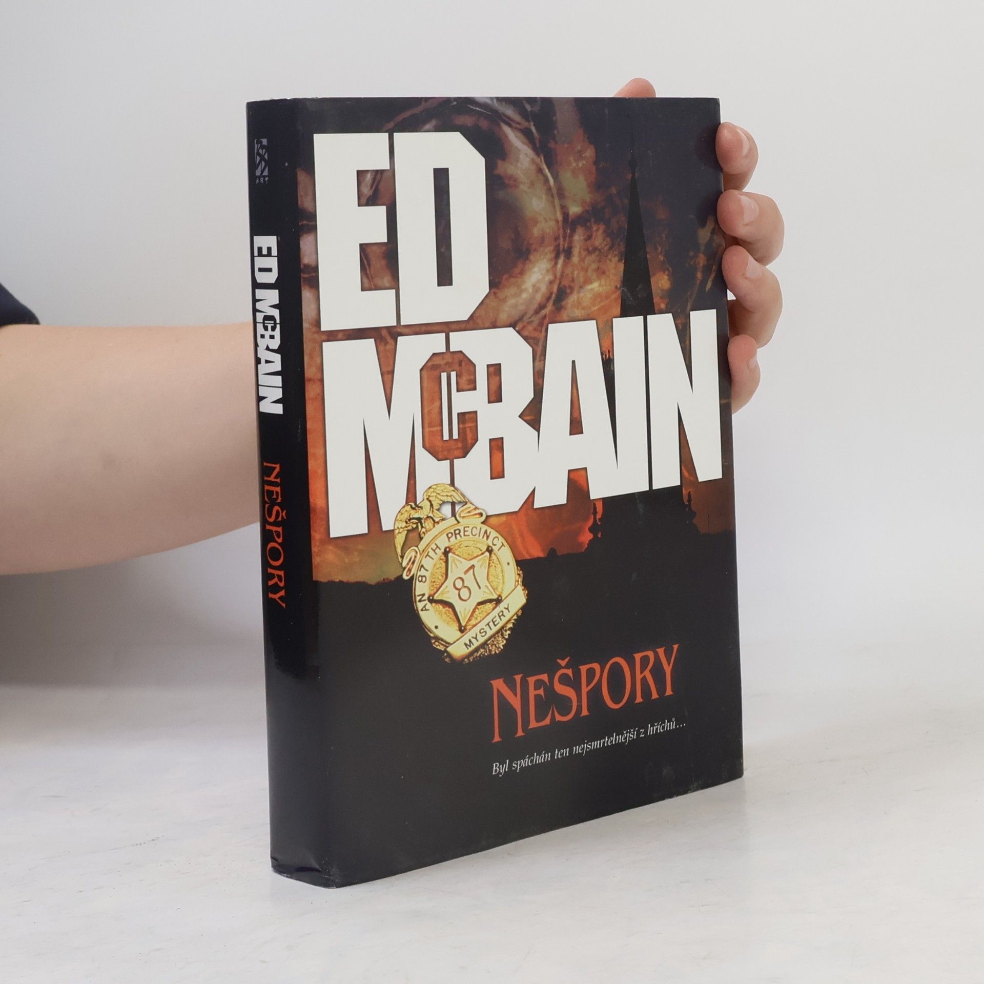 Ed McBain Nešpory. Román z 87. revíru