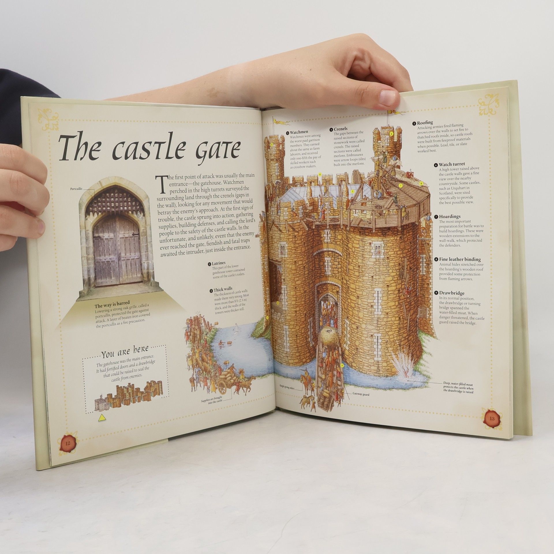 Stephen Biesty Stephen Biesty's Cross-Sections Castle
