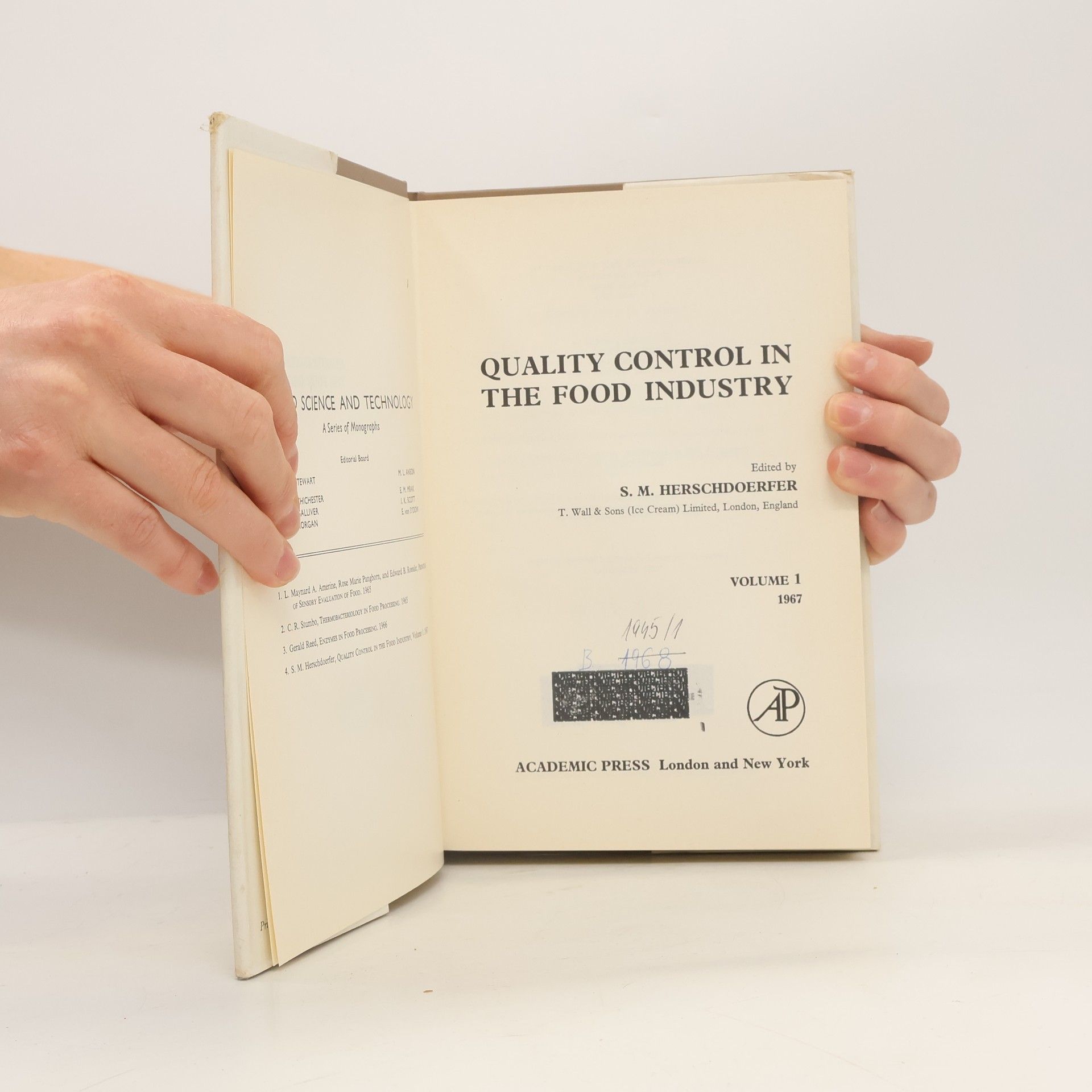 S Herschdoerfer Quality Control in the Food Industry 1