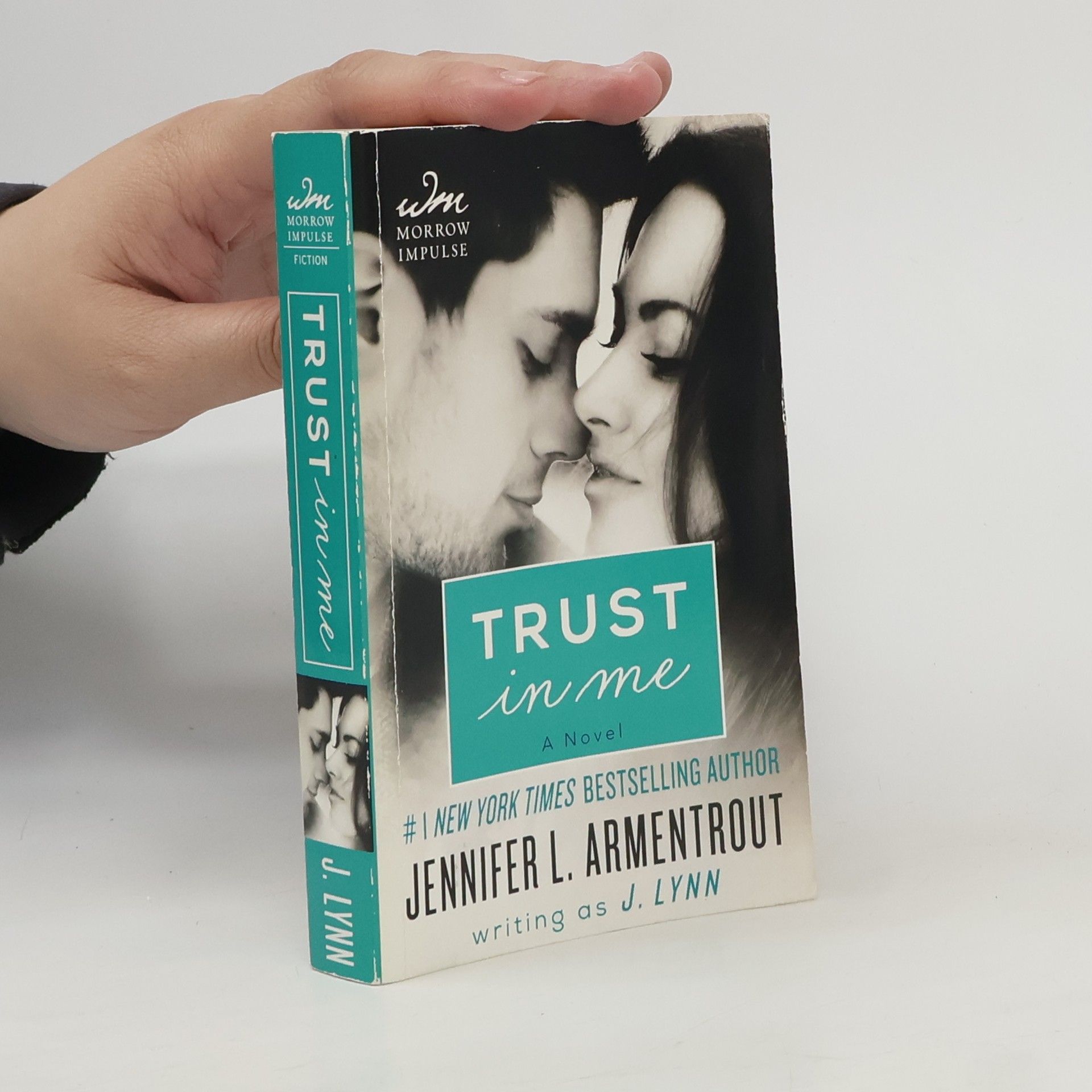 Jennifer Armentrout Trust in Me