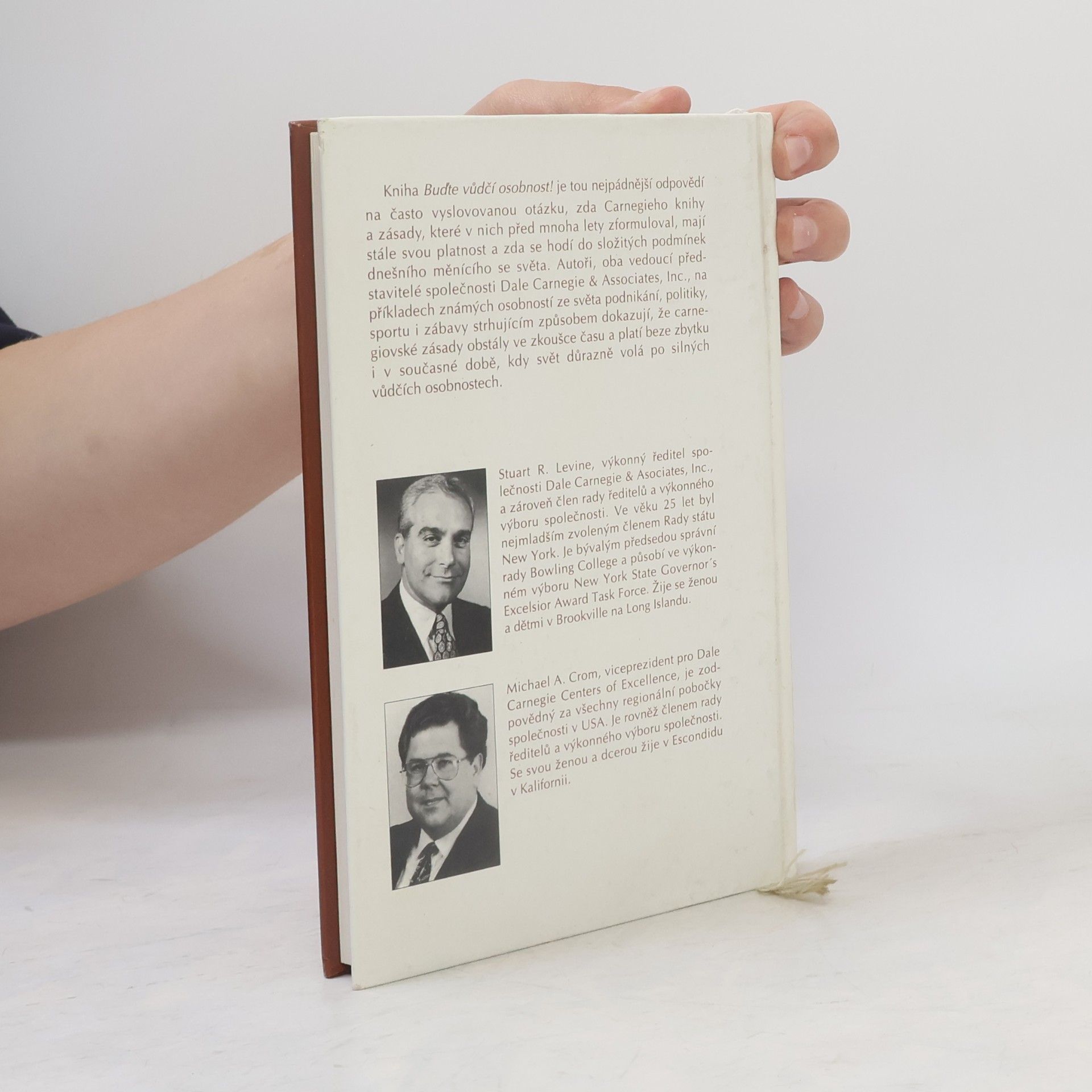 Dale Carnegie Jak získávat přátele, působit na lidi a uspět v měnícím se světě.