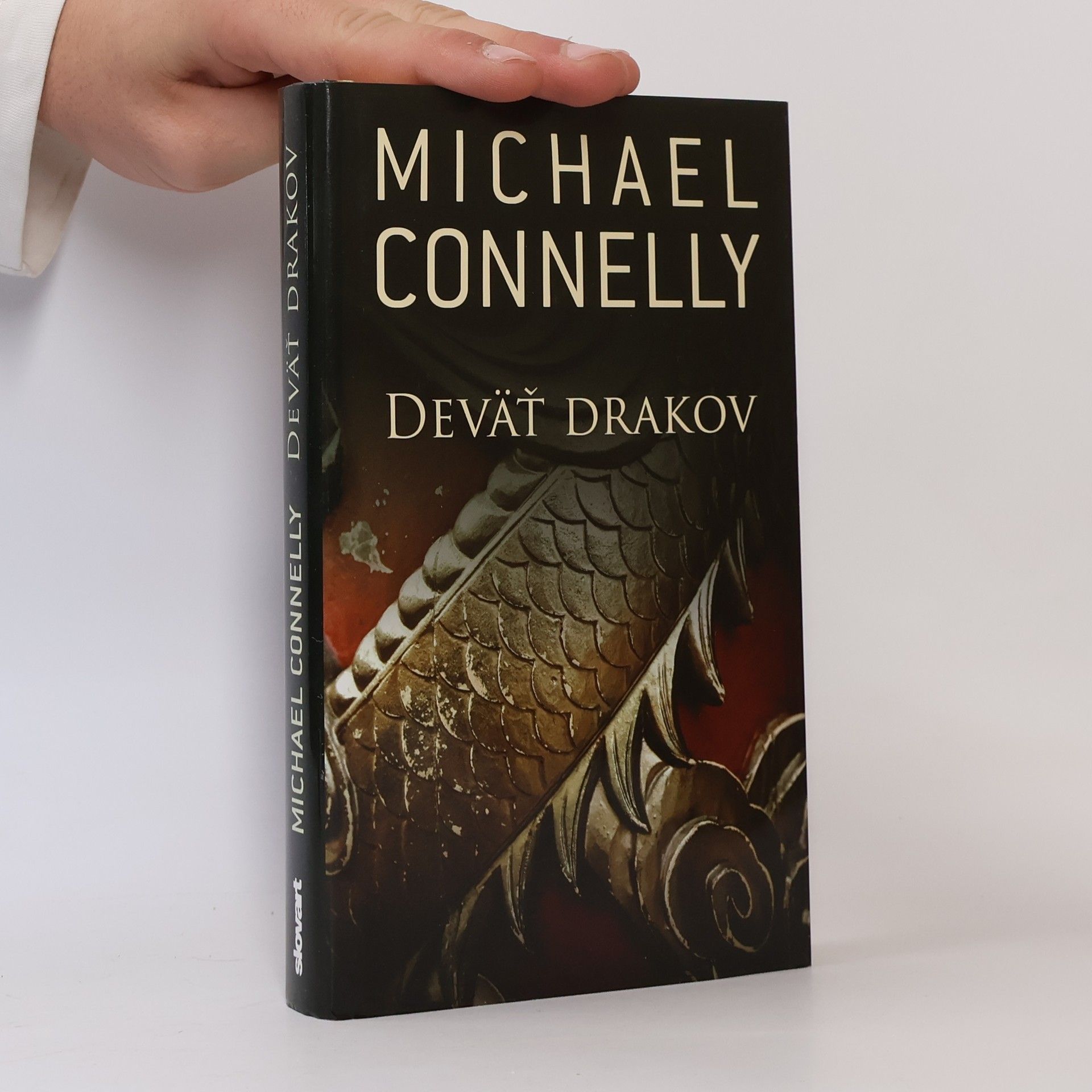 Michael Connelly Deväť drakov