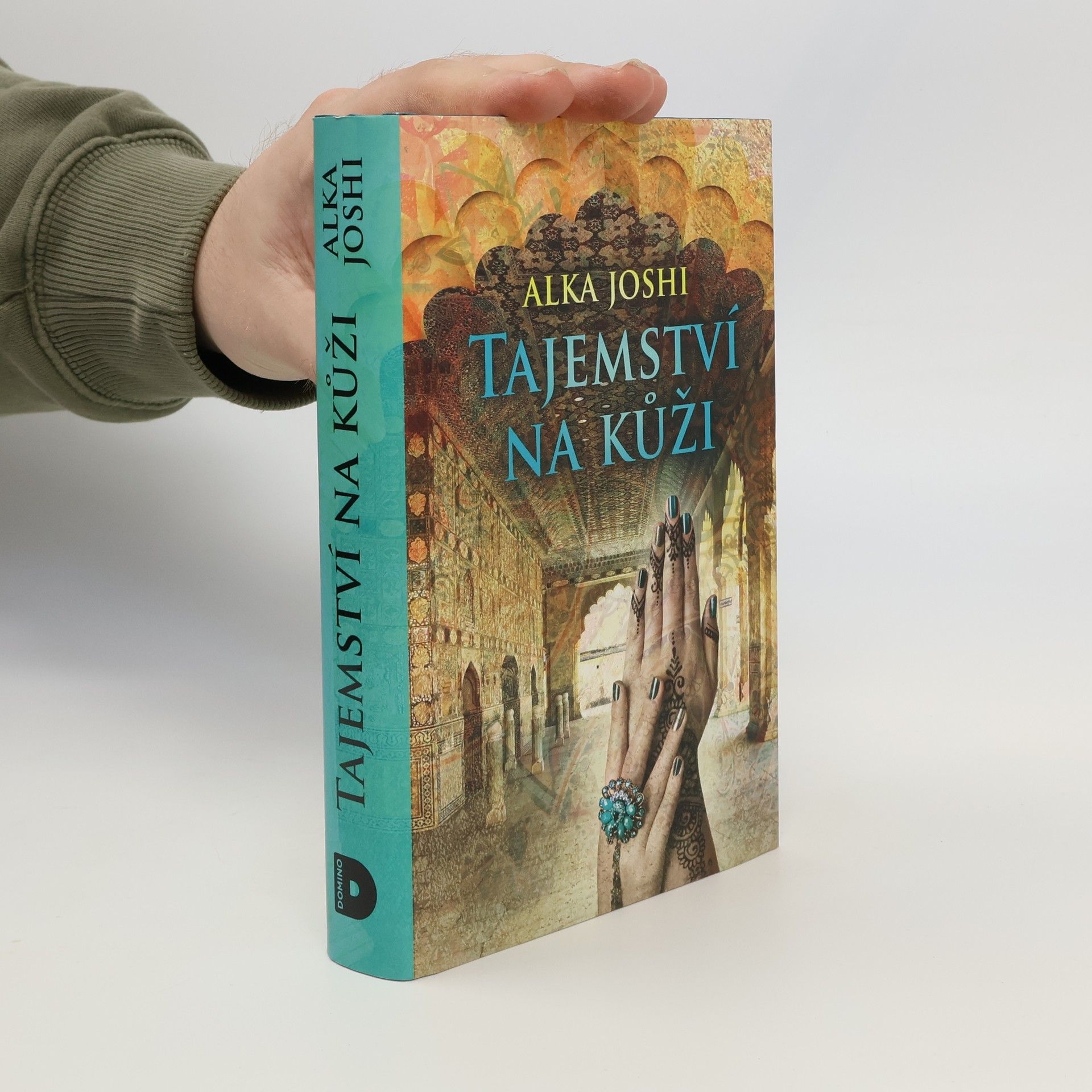 Alka Joshi Tajemství na kůži