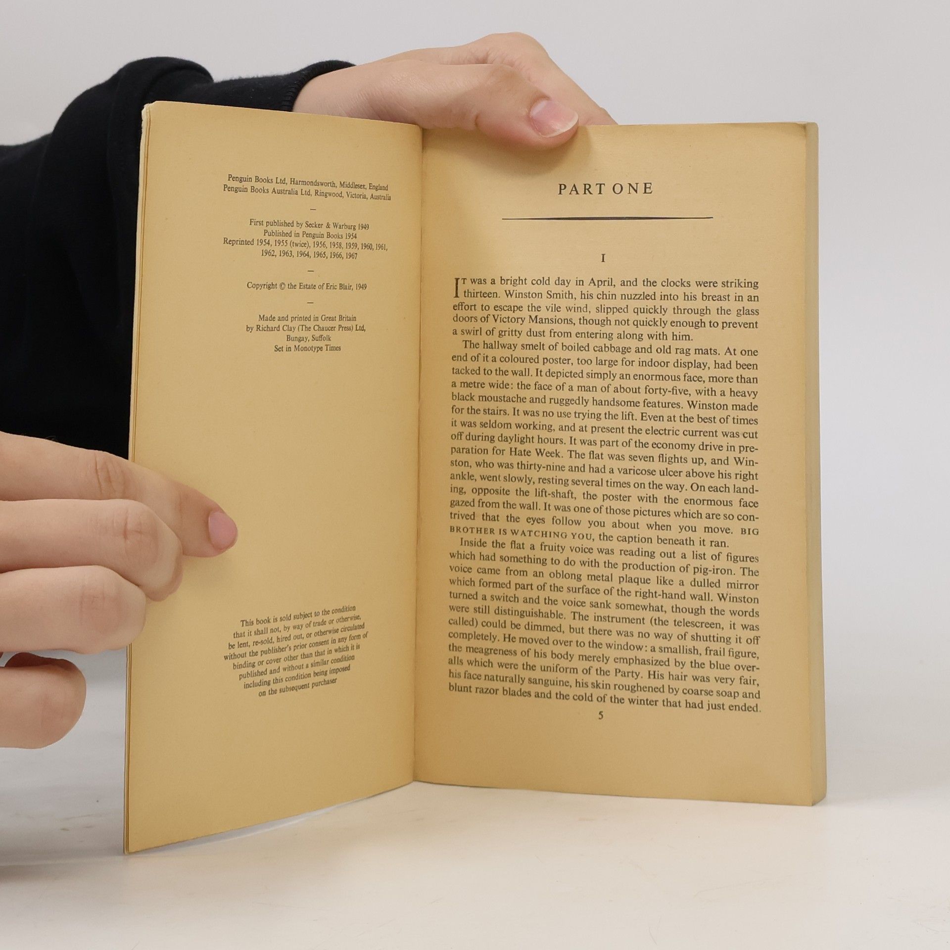 George Orwell Nineteen Eighty-Four
