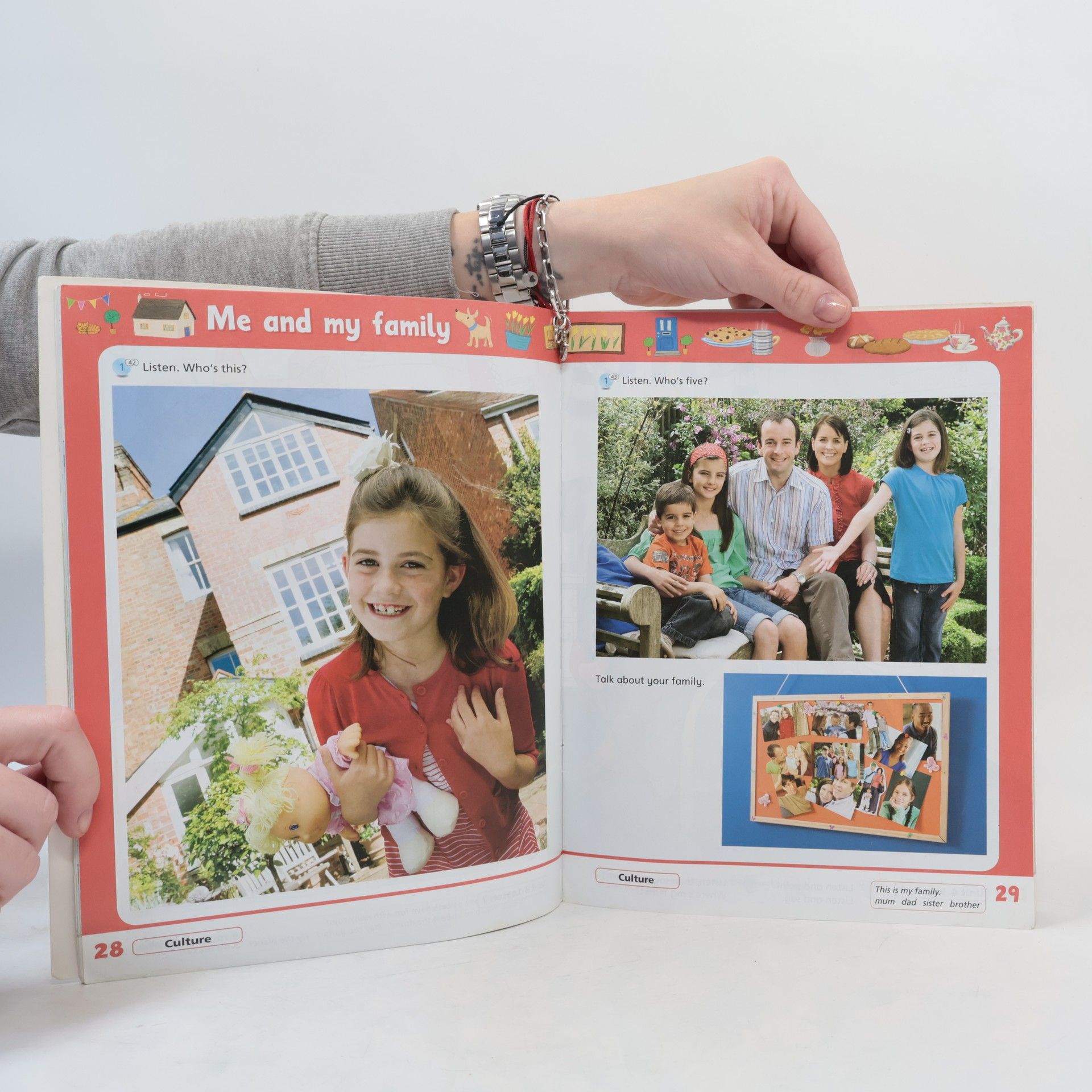 Stella Maidment Happy house : Class Book 1