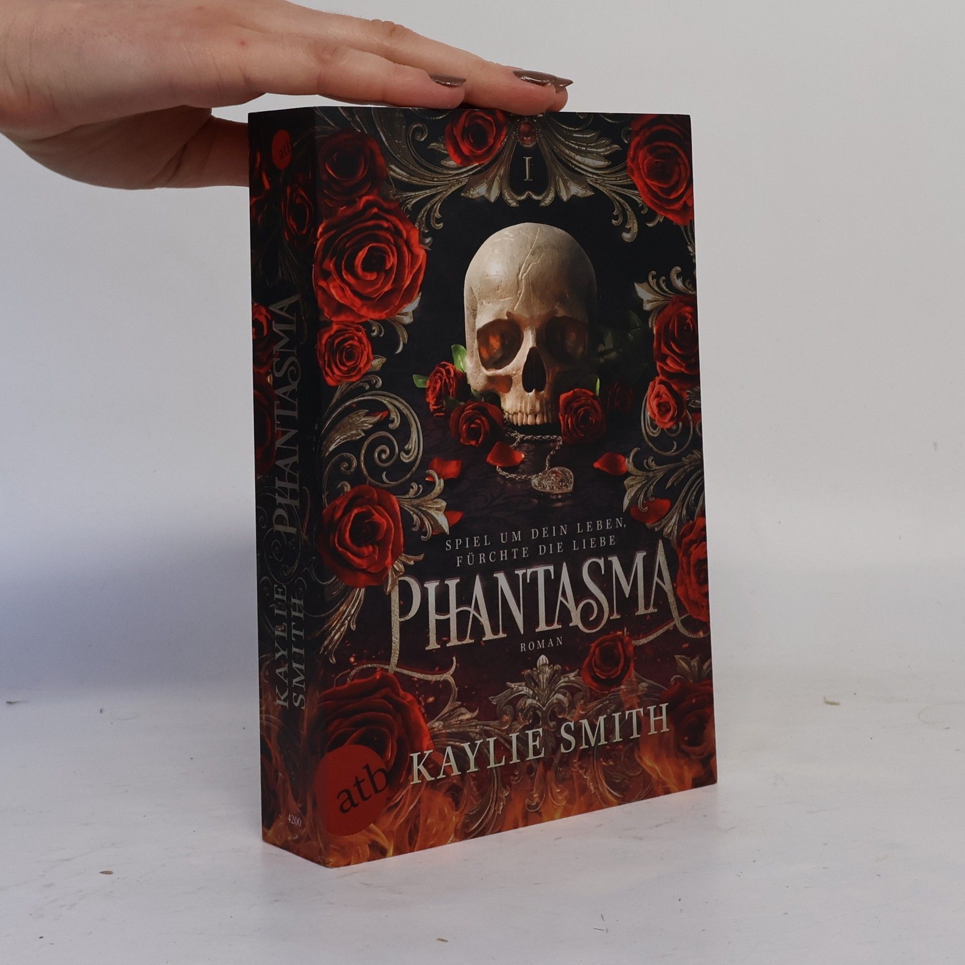 Kaylie Smith Phantasma
