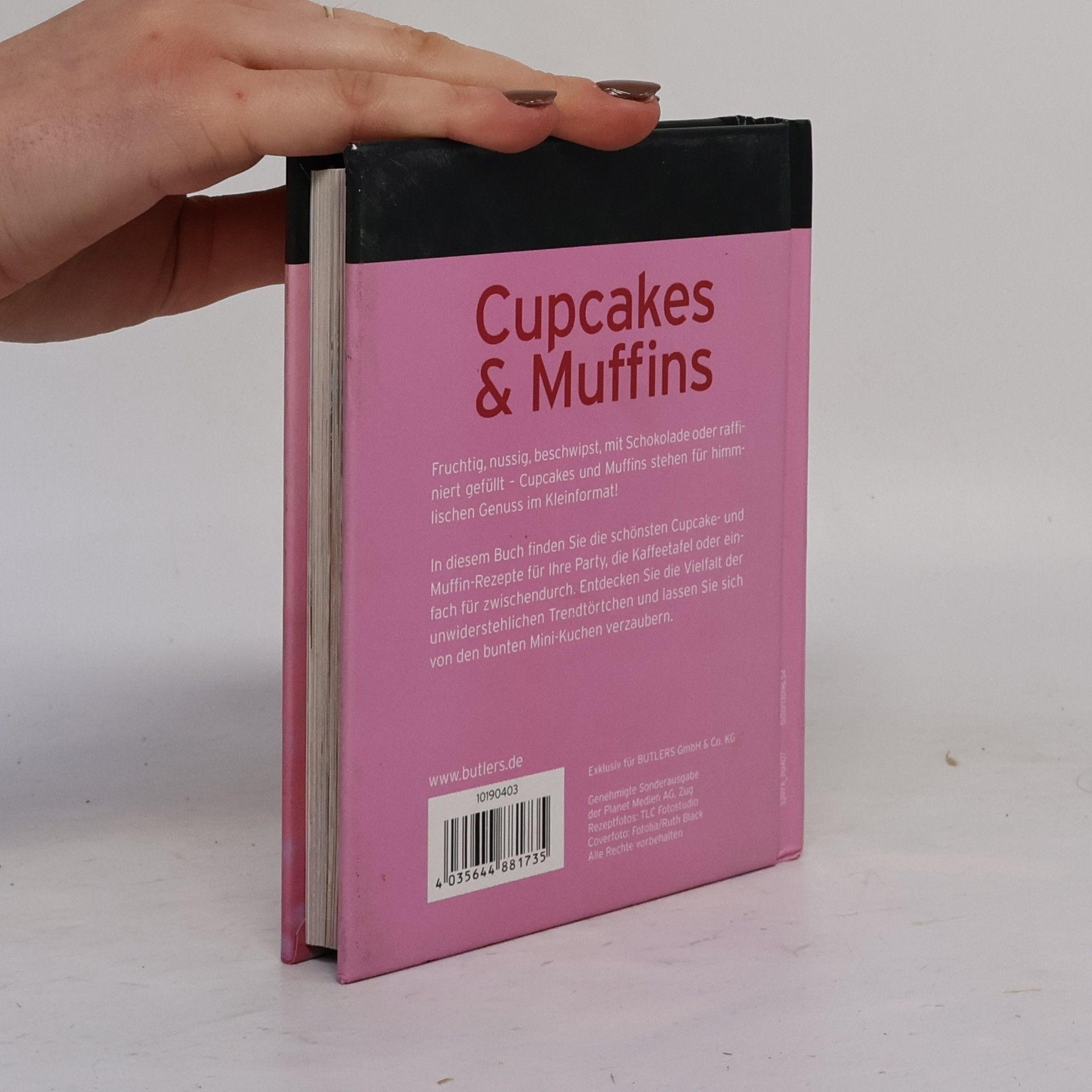 Kolektiv autorů Cupcakes & Muffins