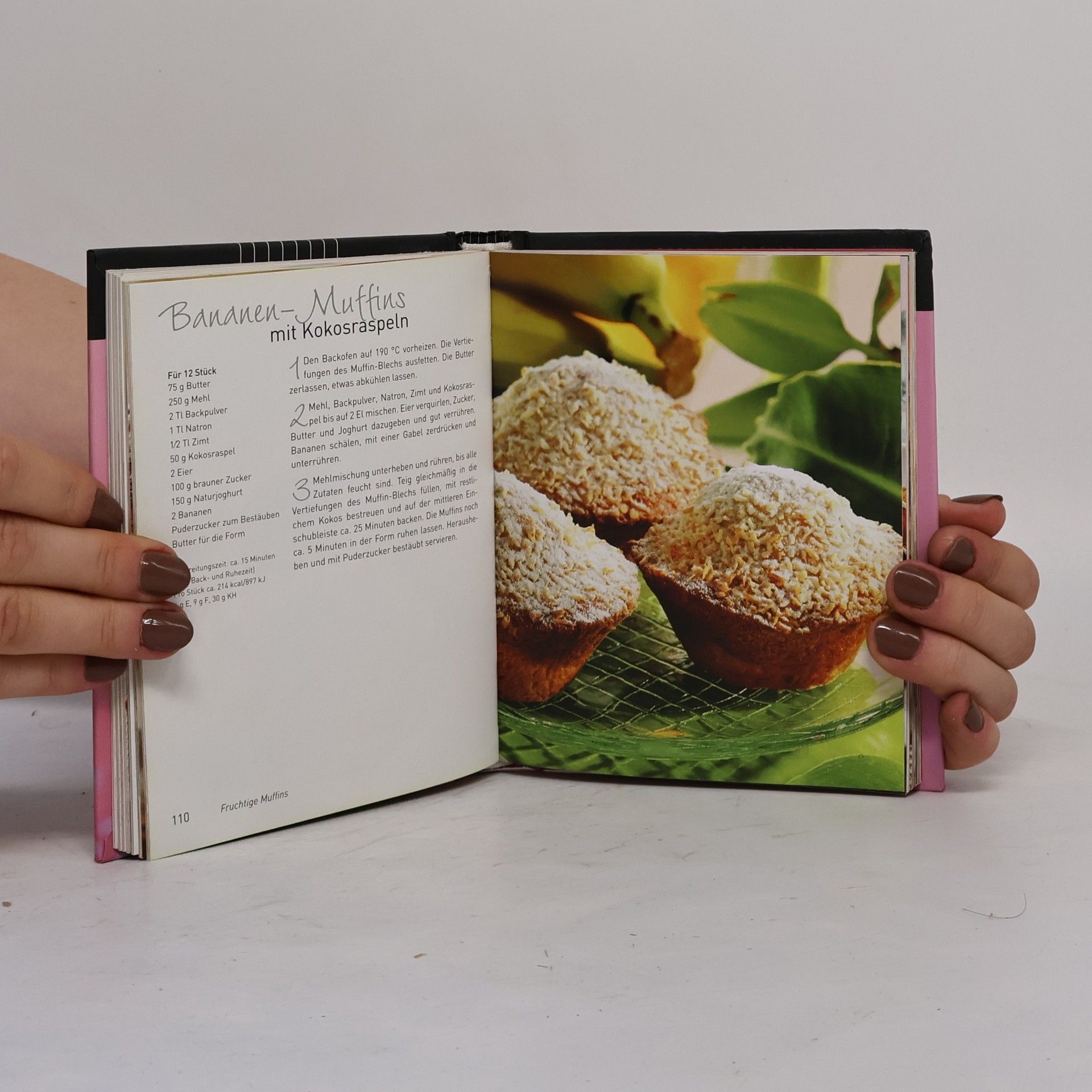 Kolektiv autorů Cupcakes & Muffins