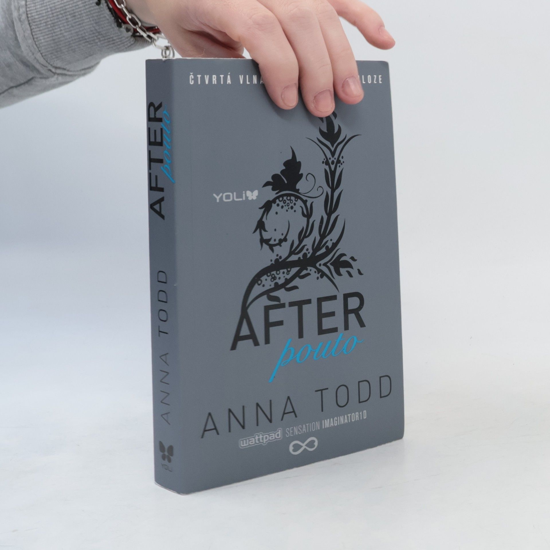 Anna Todd After. Pouto