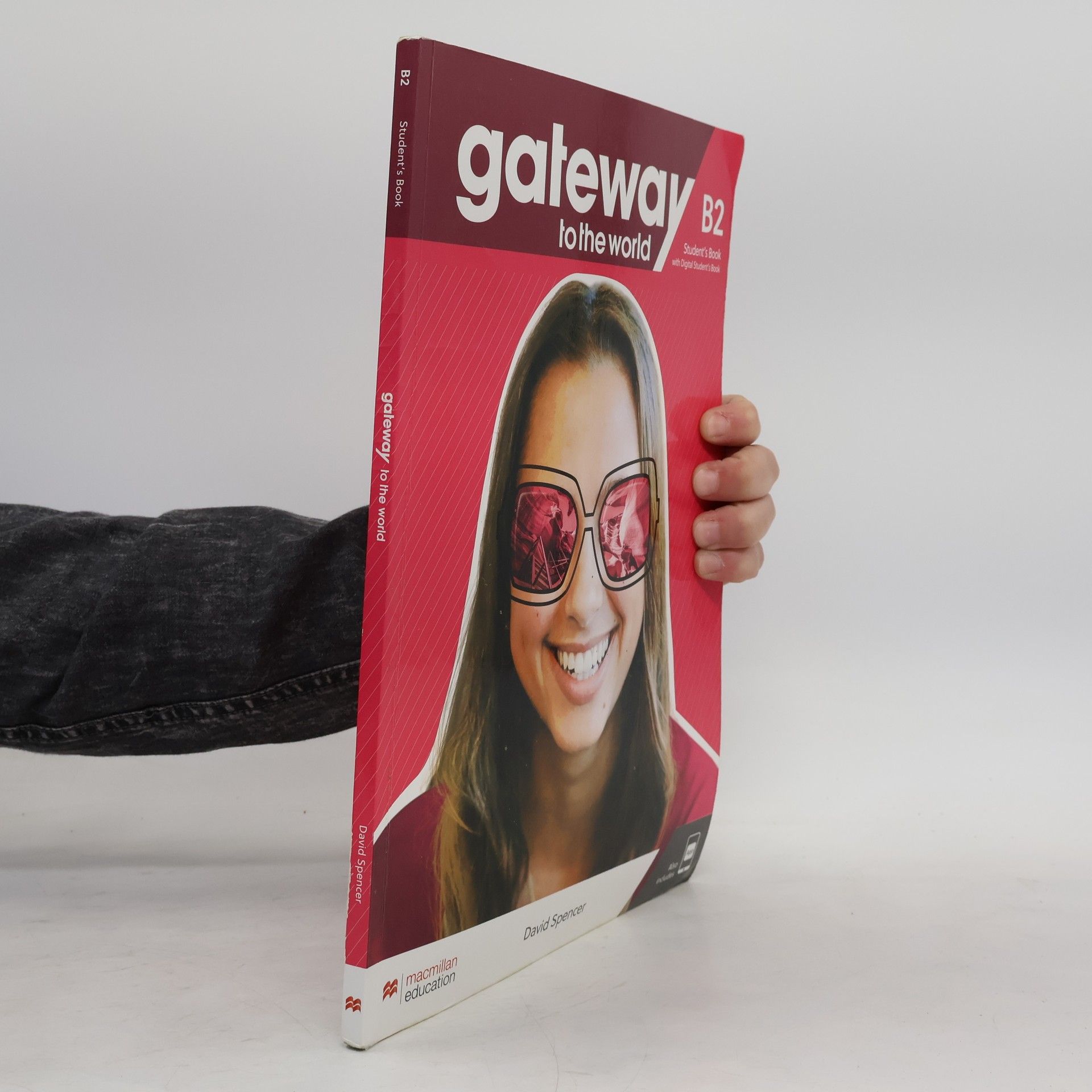 Gateway to the world B2