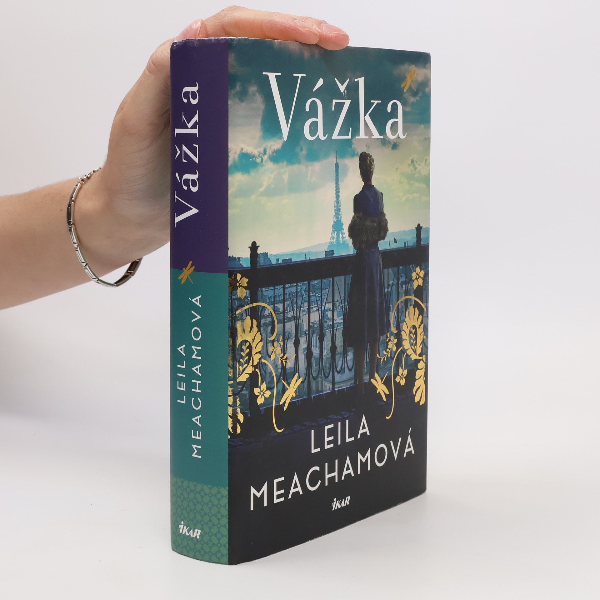 Leila Meacham Vážka