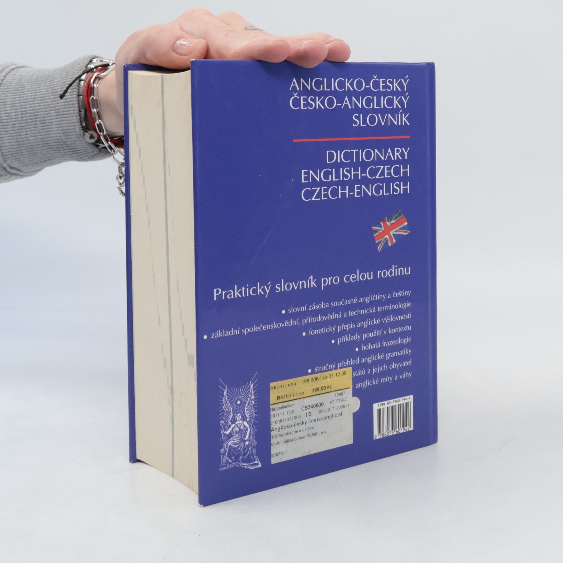 Erna Haraksimová Anglicko-český, česko-anglický slovník = Dictionary English-Czech, Czech-English
