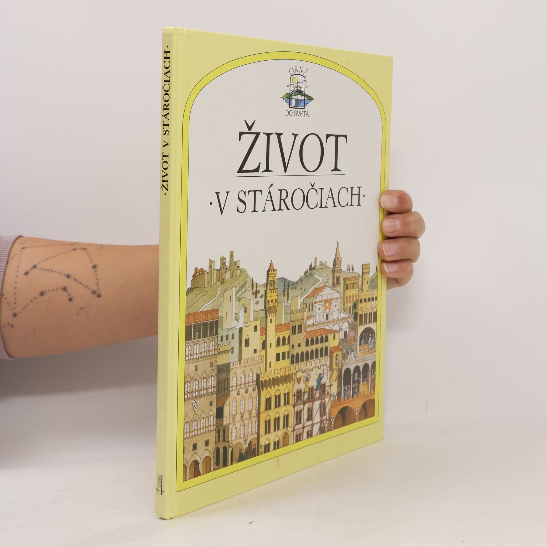Giovanni Caselli Život v stáročiach