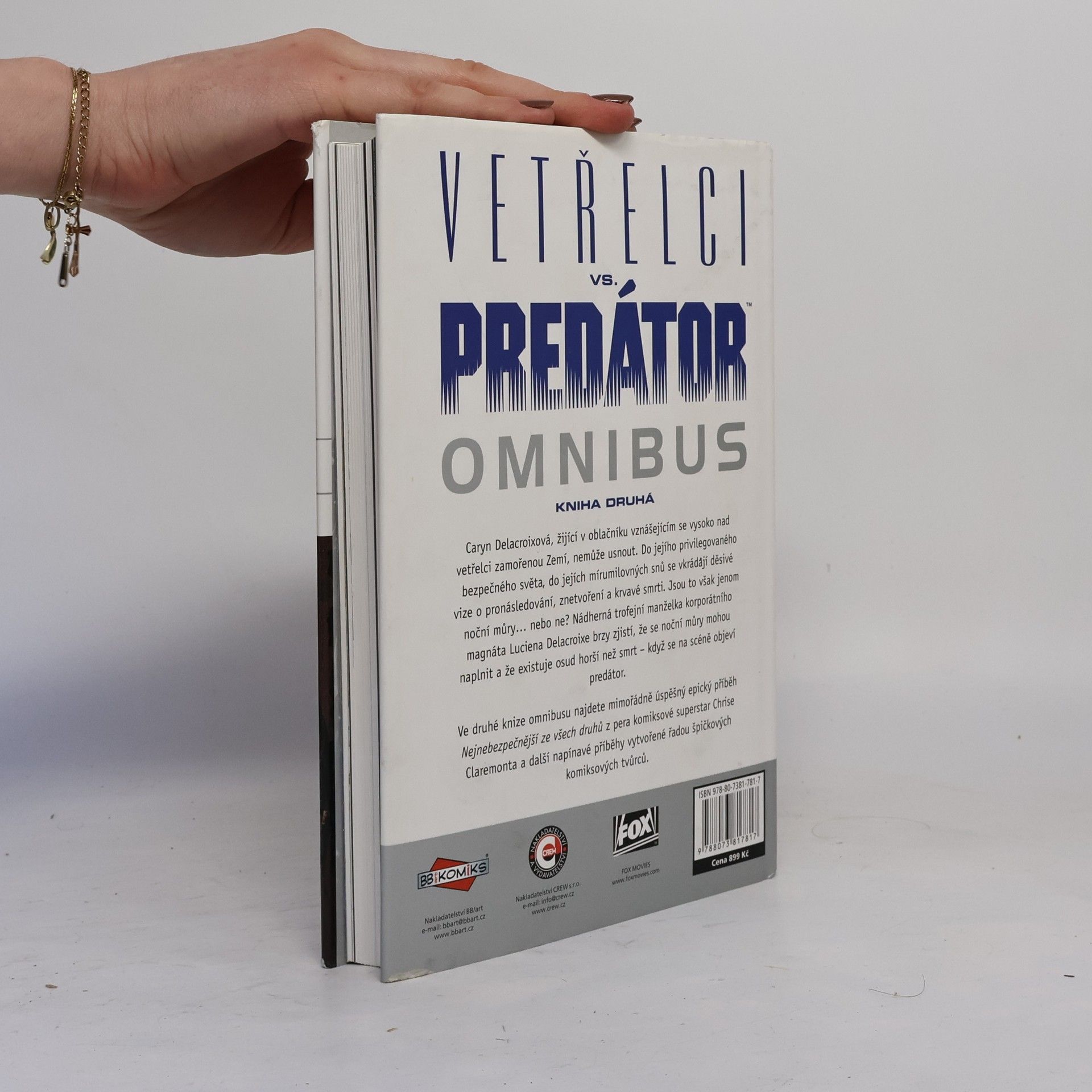 Kolektiv autorů Vetřelci vs. Predátor Omnibus - kniha druhá