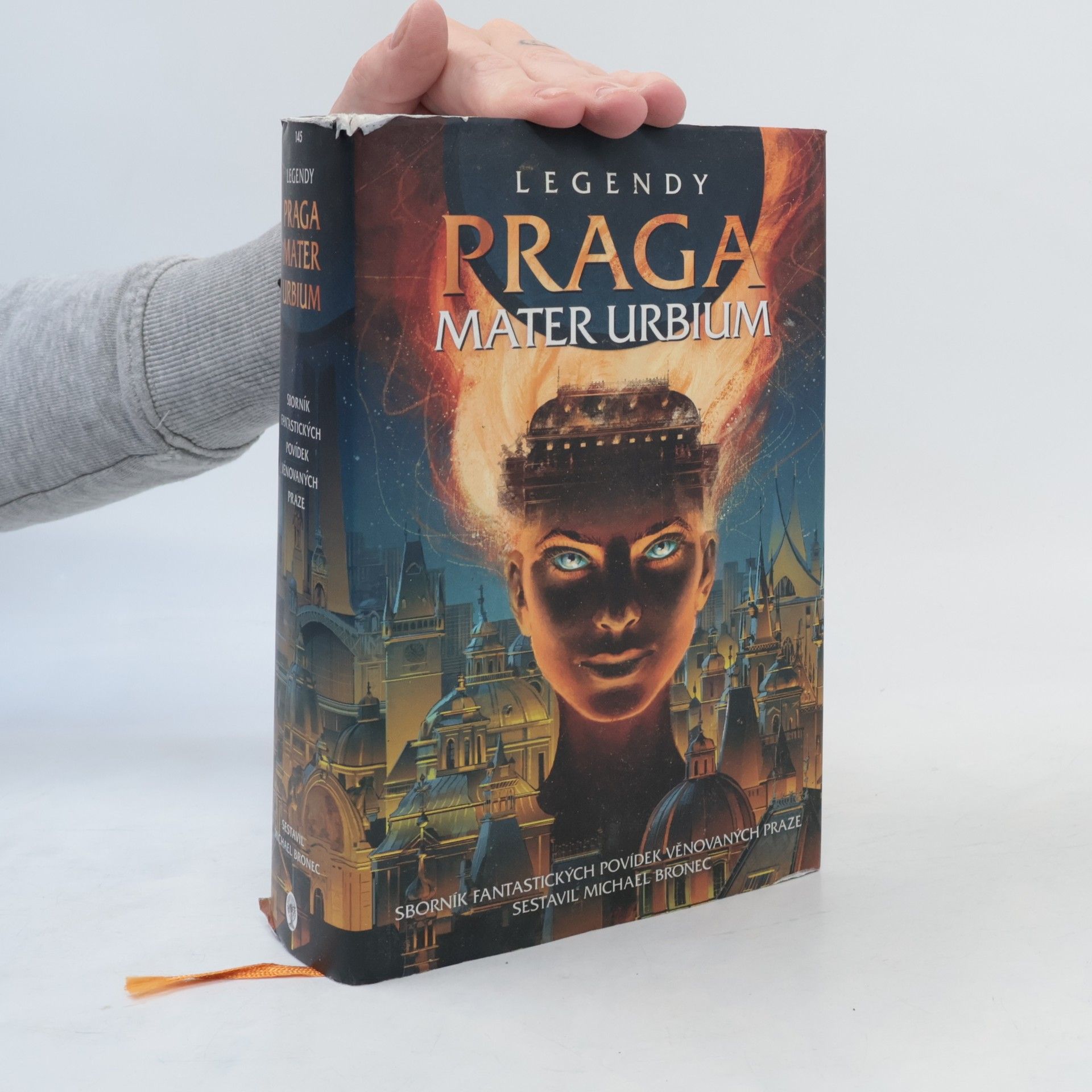 * antologie Legendy: Praga mater urbium