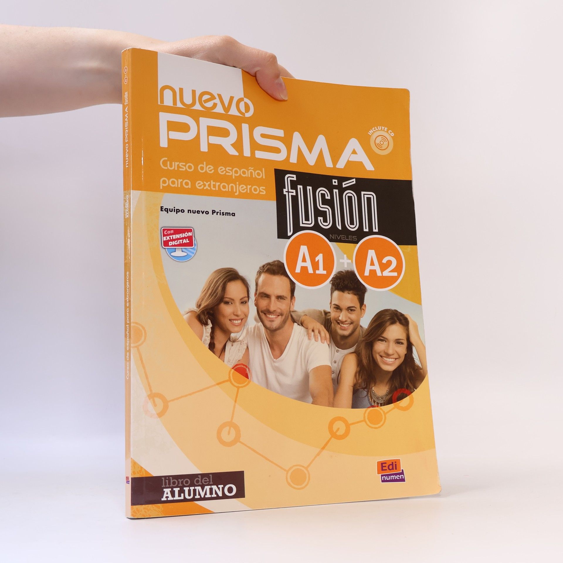 María José Gelabert Nuevo prisma : curso de español para extranjeros : fusión : niveles A1+A2. Libro del alumno