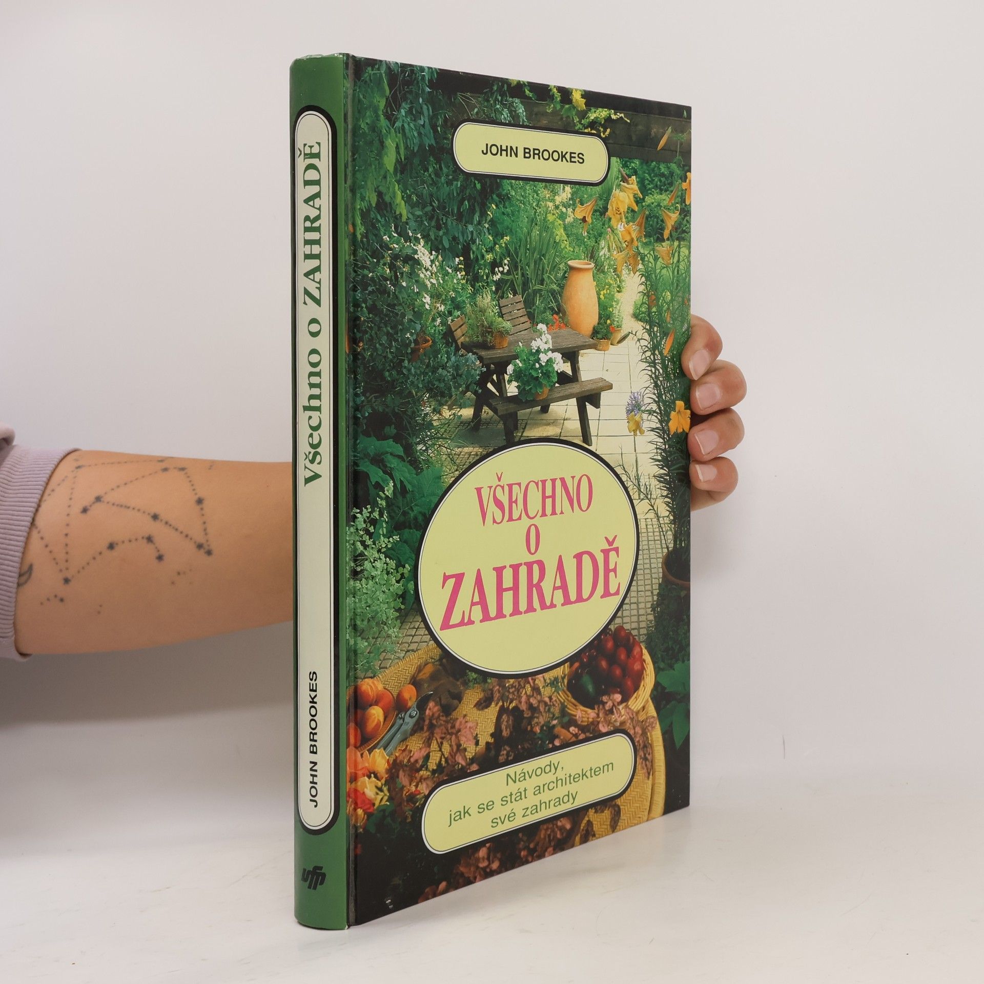 John Brookes Všechno o zahradě