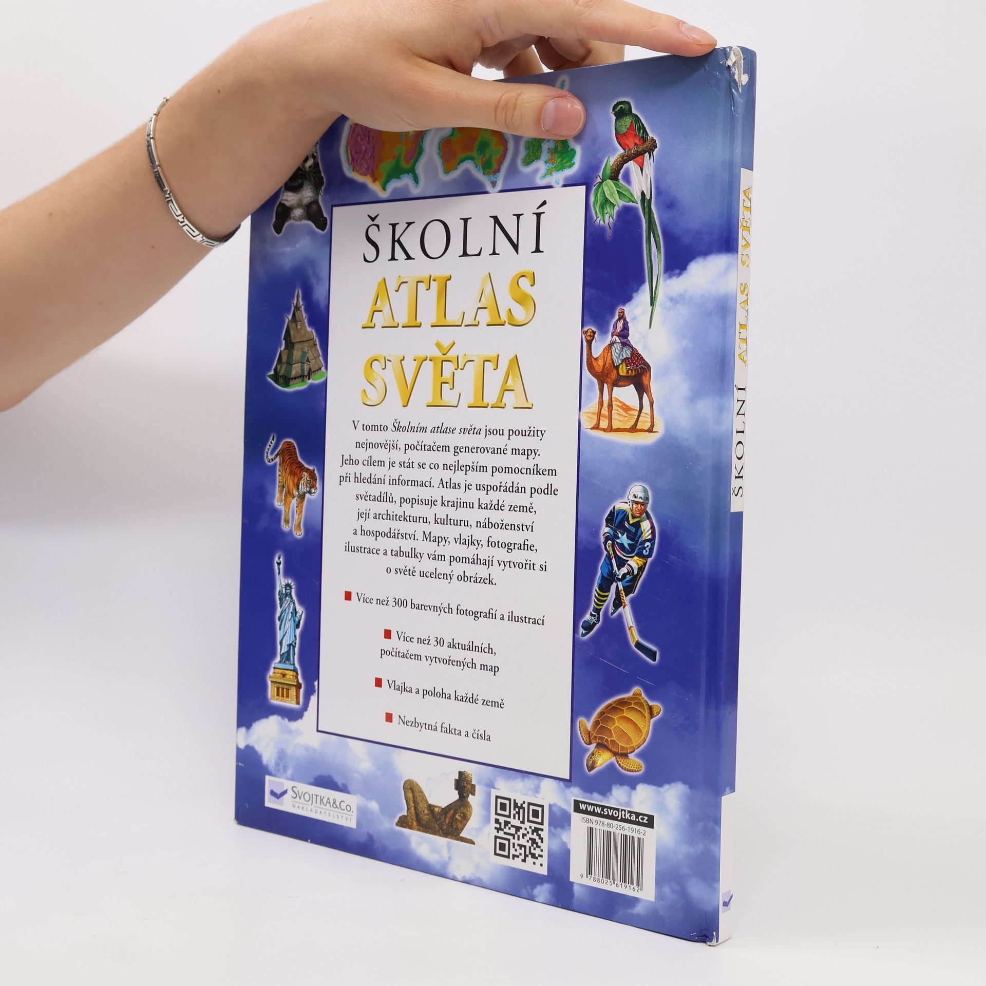 Philip Steele Školní atlas světa